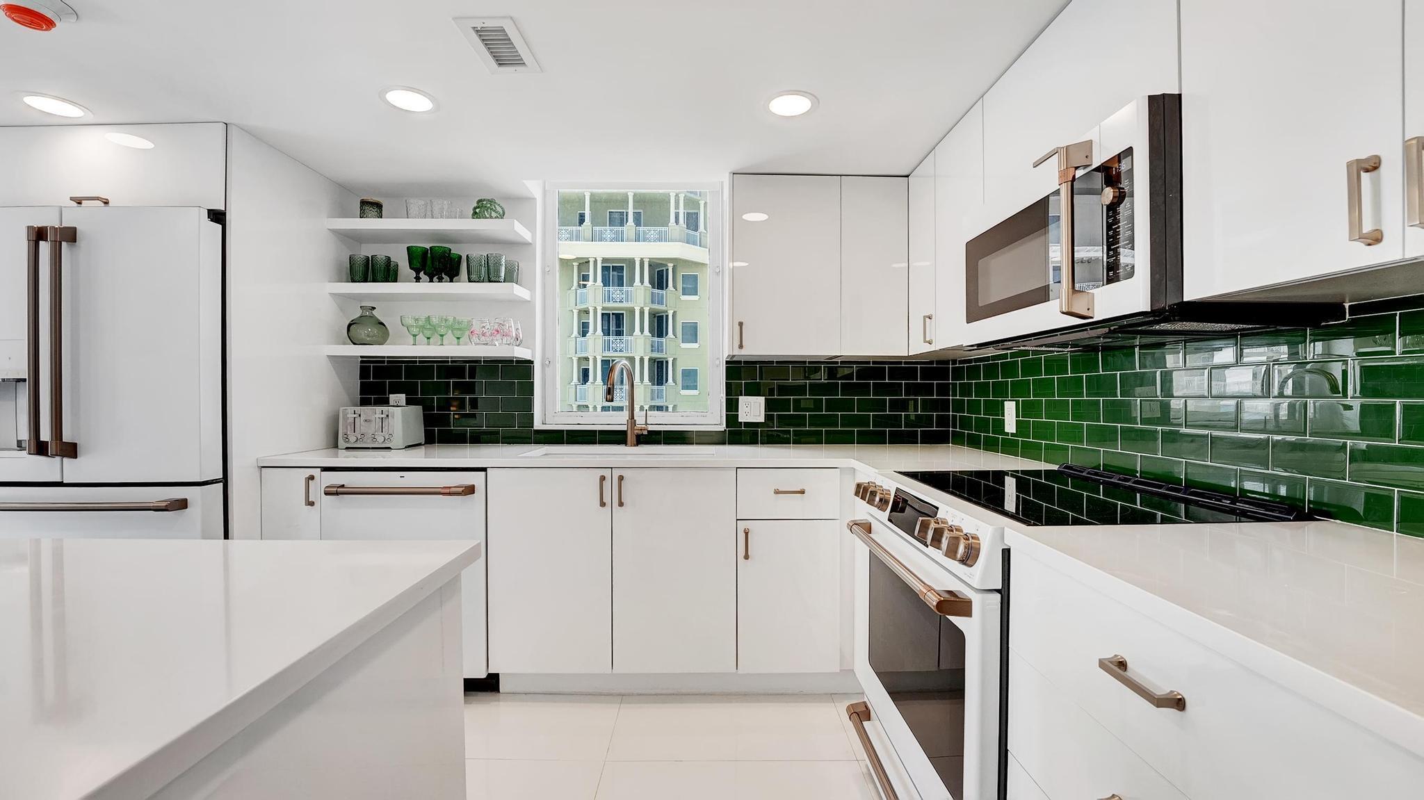 Eastpointe I - Residential Lease