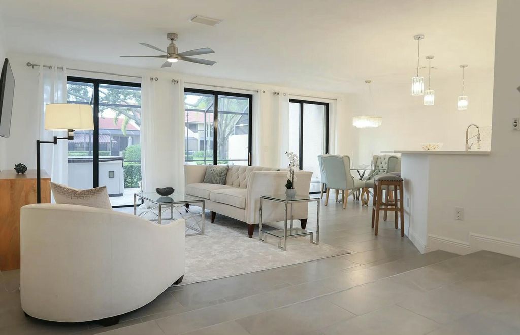 Photo of 819 Windermere Way, Palm Beach Gardens, FL 33418 (MLS # R11077175)