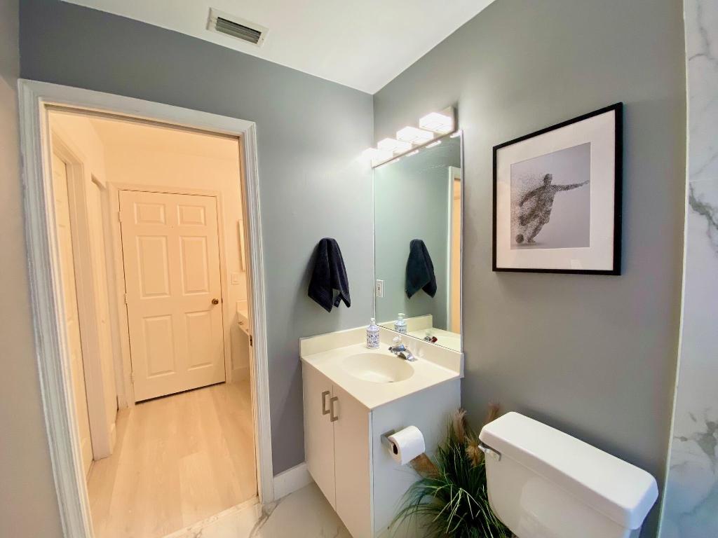 PALMS AT BOCA POINTE - Residential Lease