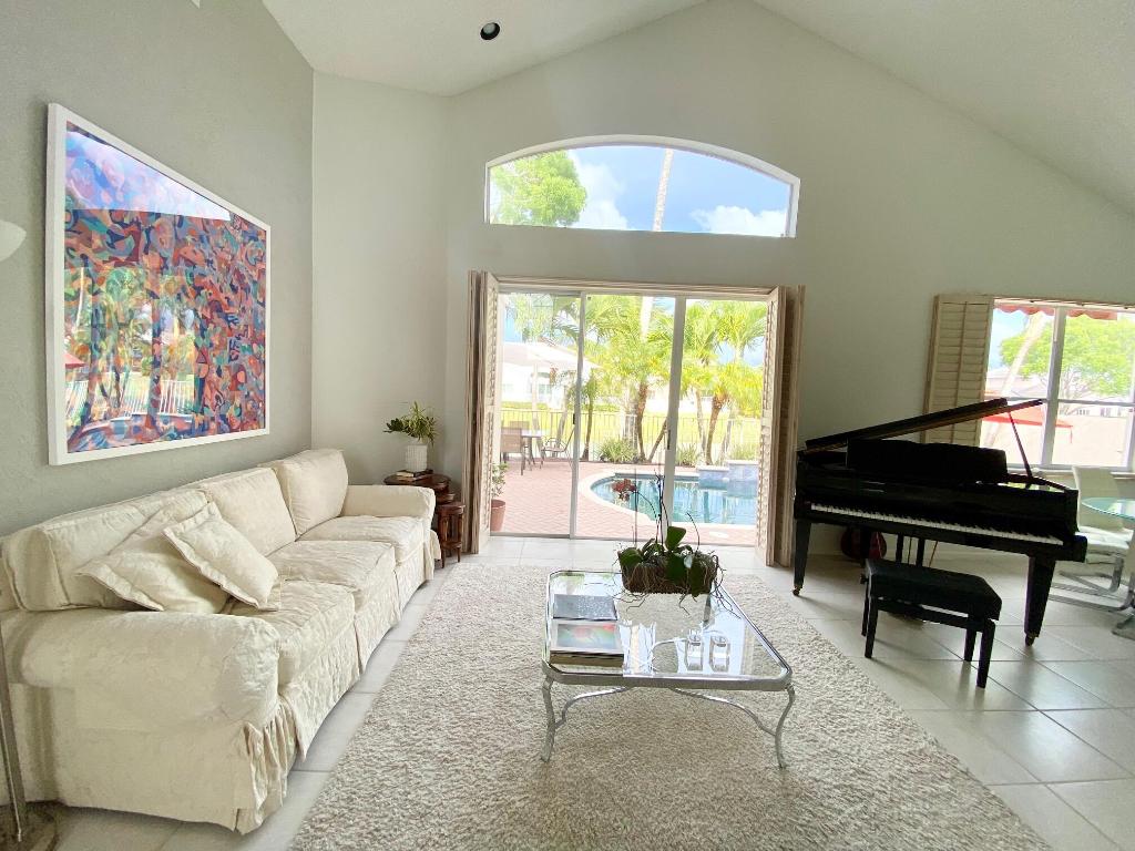 PALMS AT BOCA POINTE - Residential Lease