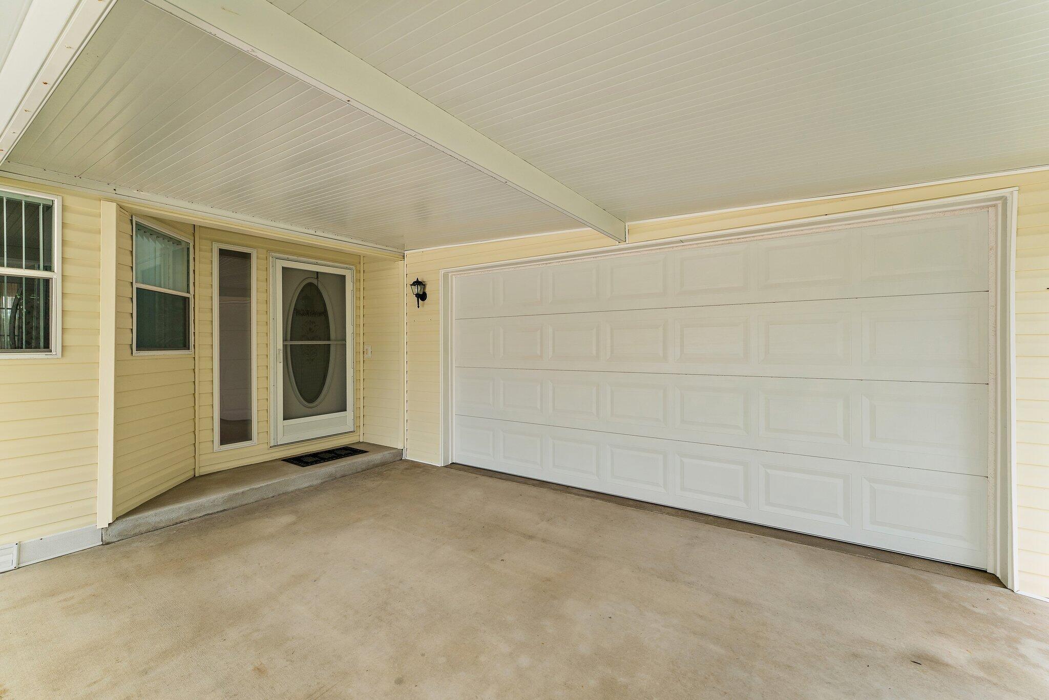 EAGLE'S RETREAT AT SAVANN - Residential