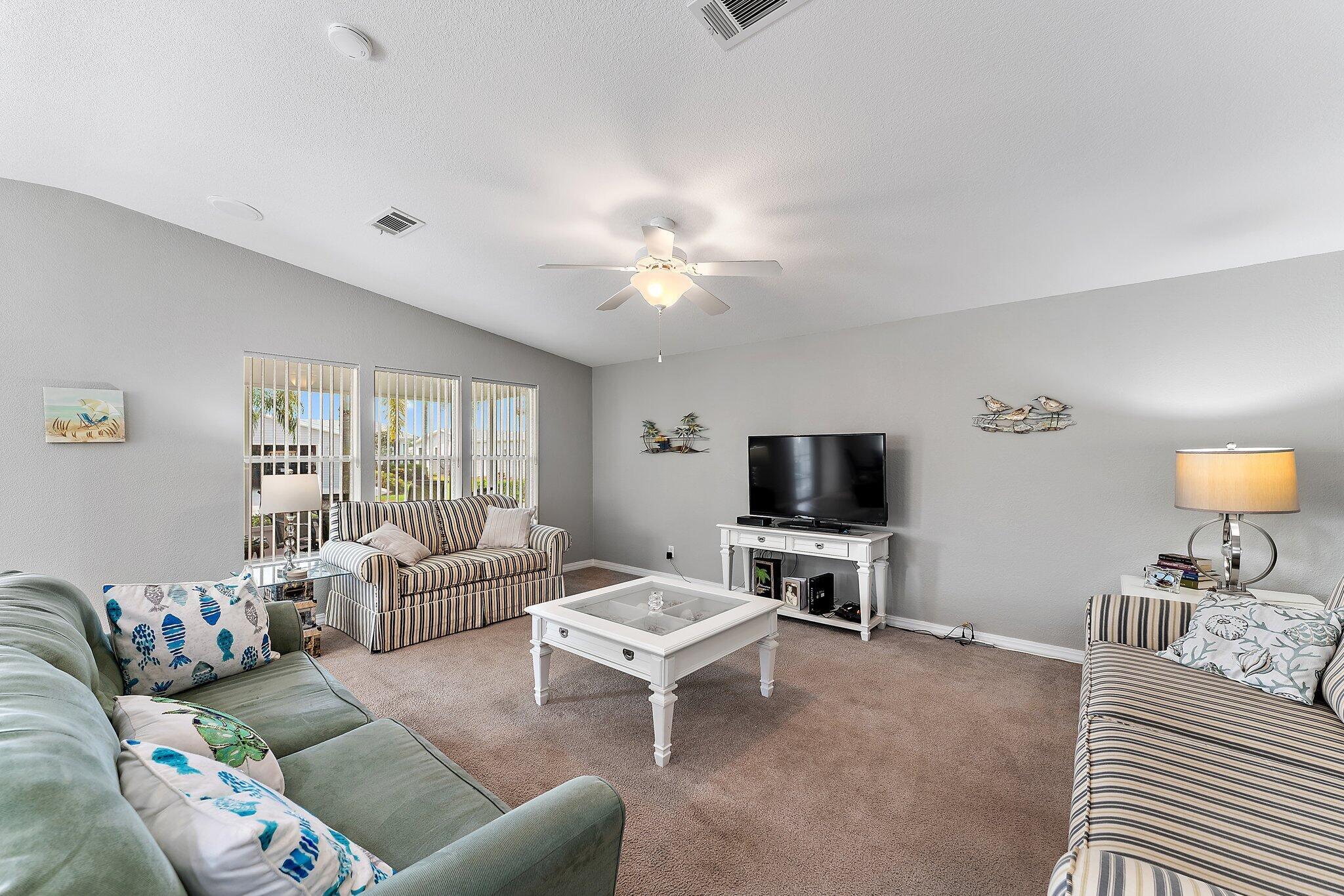 EAGLE'S RETREAT AT SAVANN - Residential