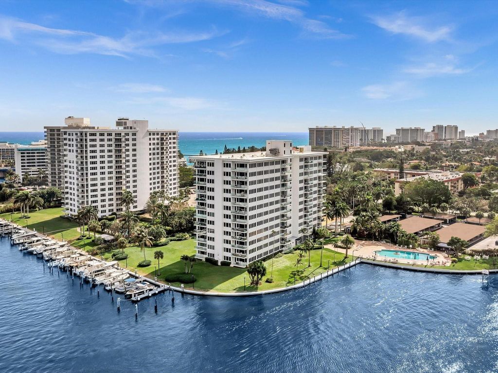 Photo of 701 E Camino Real Real #2B, Boca Raton, FL 33432 (MLS # F10465075)