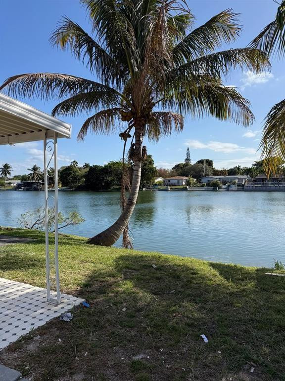 Sunset Lake Park 48-46 B - Residential Lease