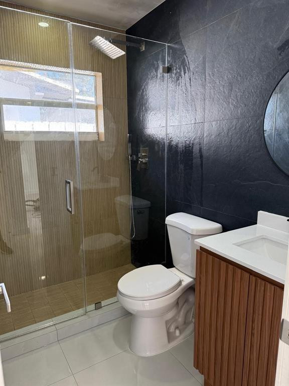 Sunset Lake Park 48-46 B - Residential Lease