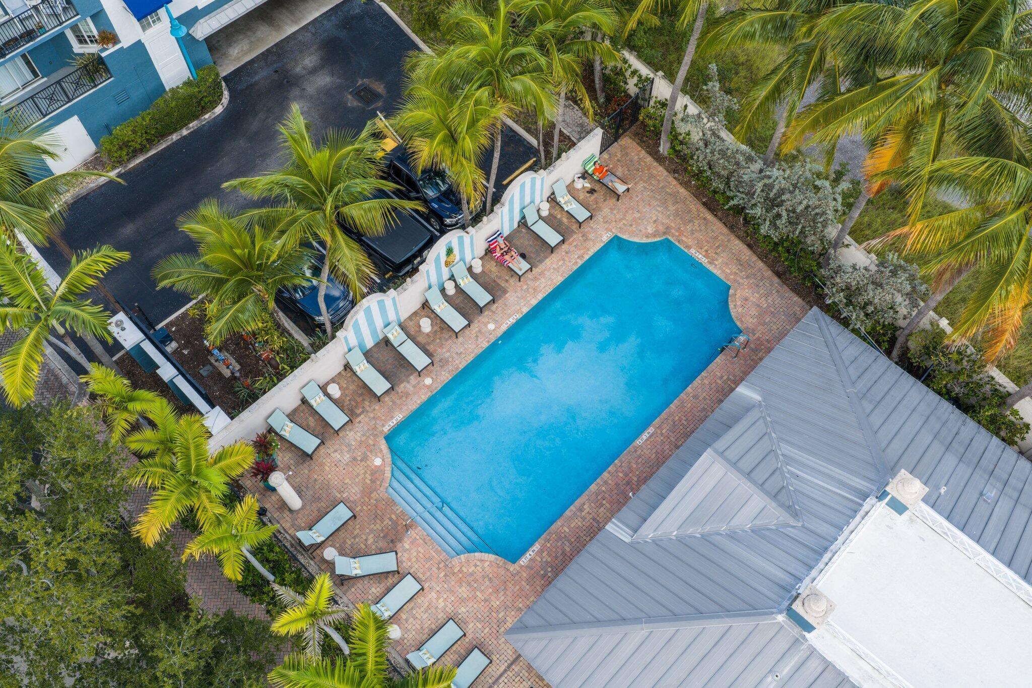 View photos, virtual tours, details... 250 NE 3rd Avenue 1207