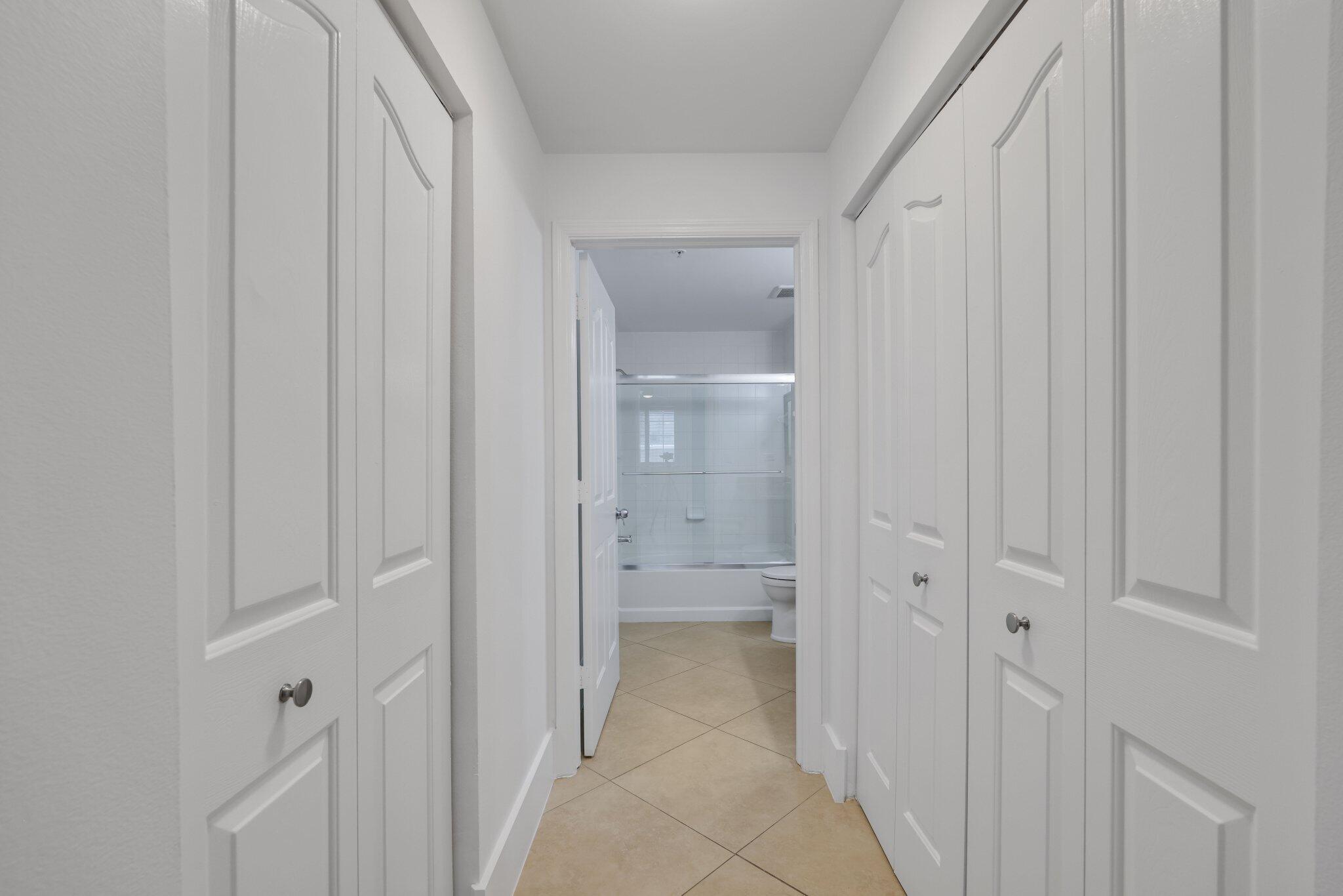 PINEAPPLE GROVE VILLAGE C - Residential Lease