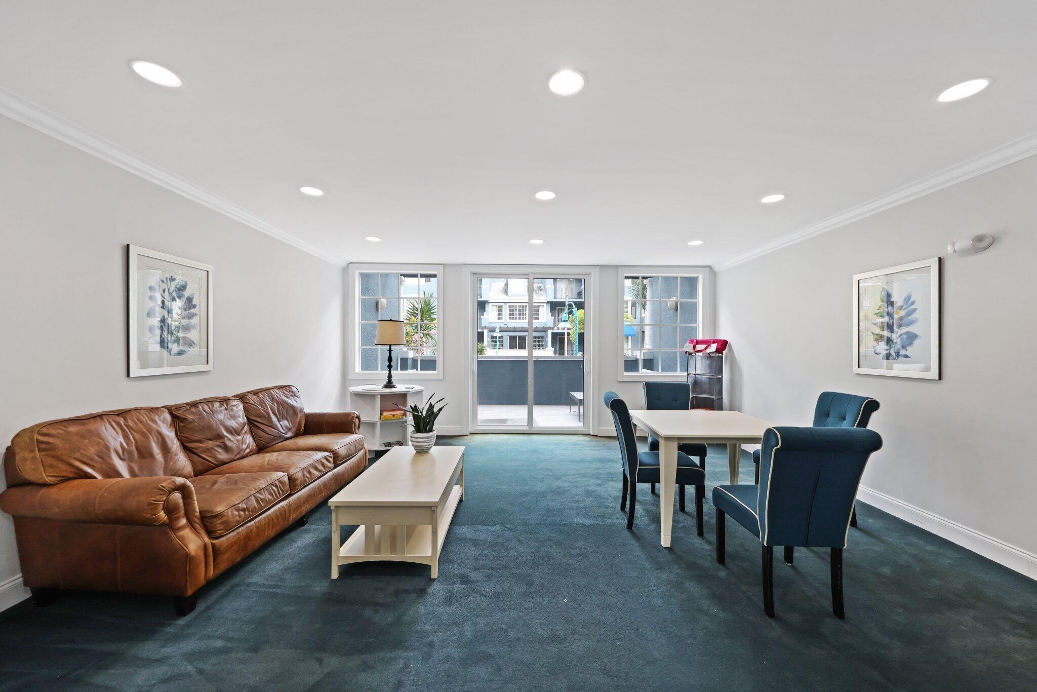 PINEAPPLE GROVE VILLAGE C - Residential Lease