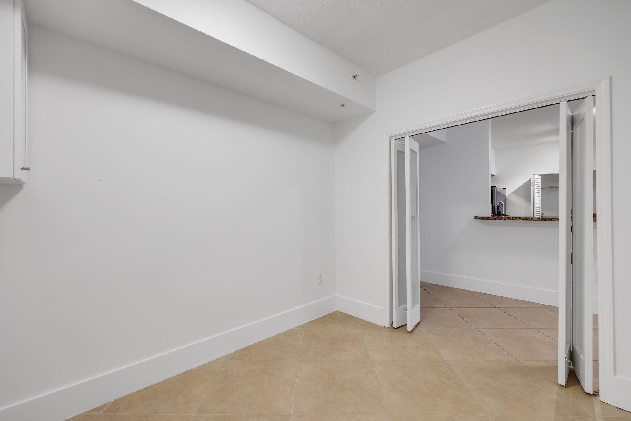 PINEAPPLE GROVE VILLAGE C - Residential Lease