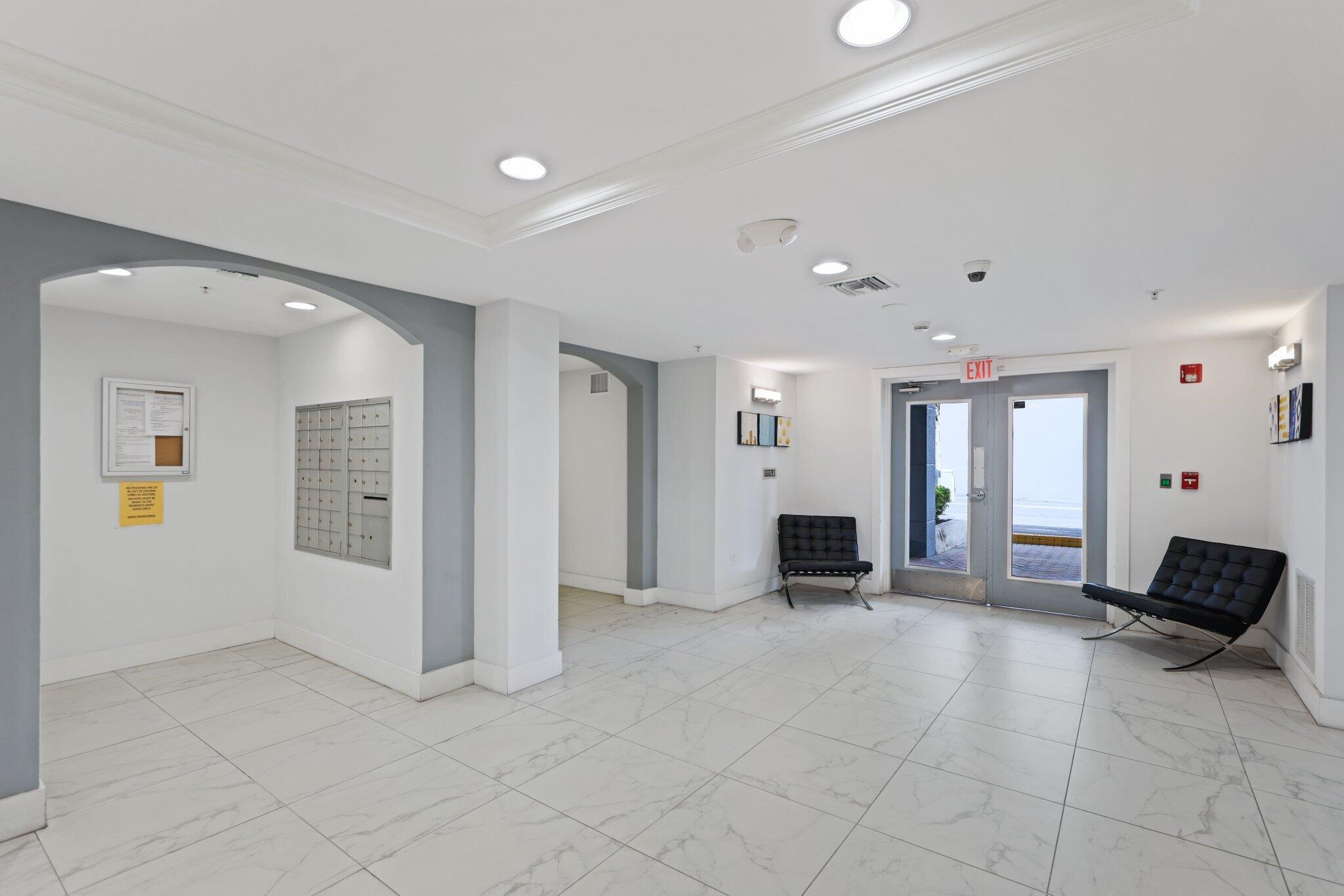 PINEAPPLE GROVE VILLAGE C - Residential Lease