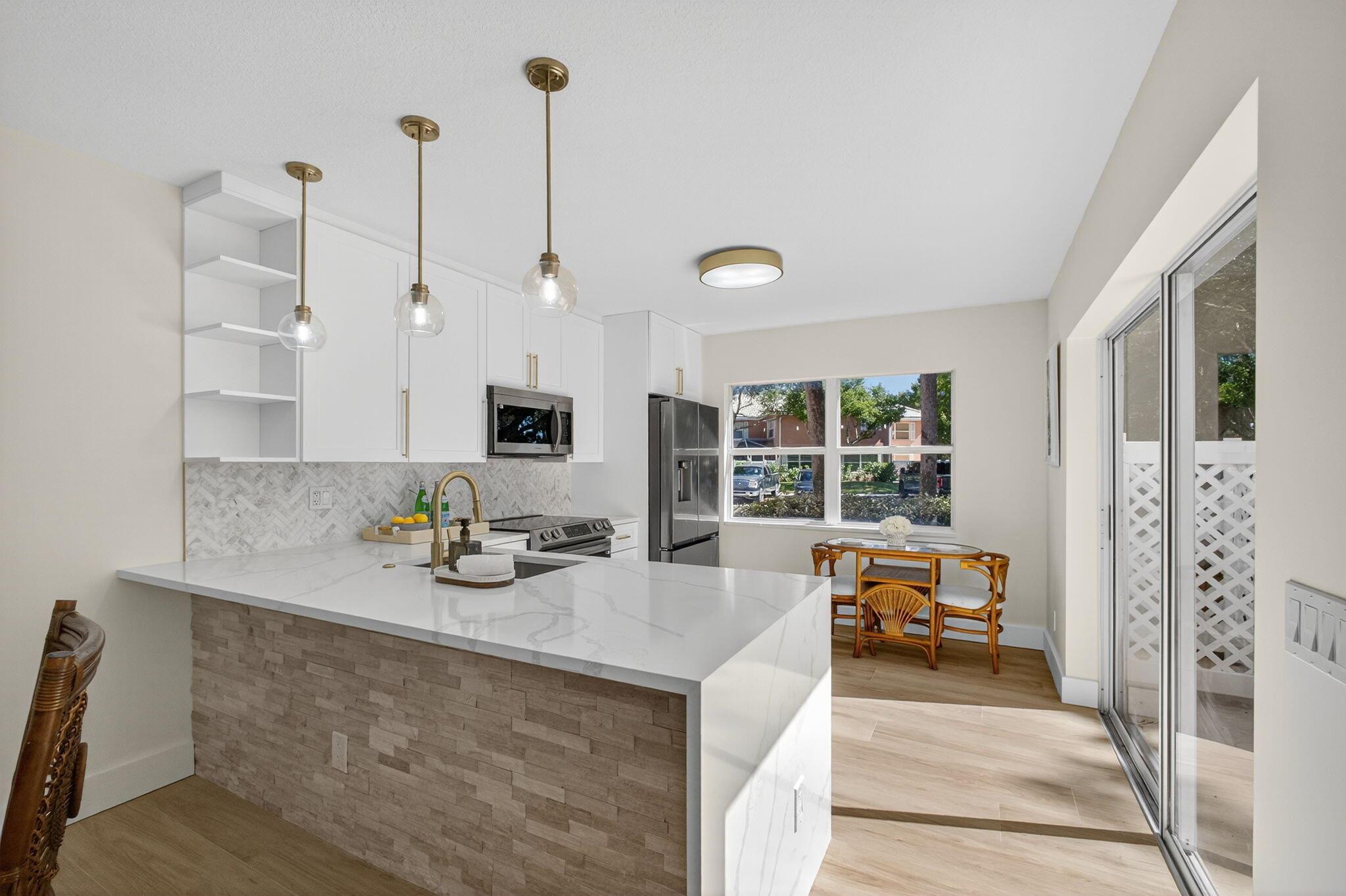 STAMFORD AT THE VILLAGES - Residential