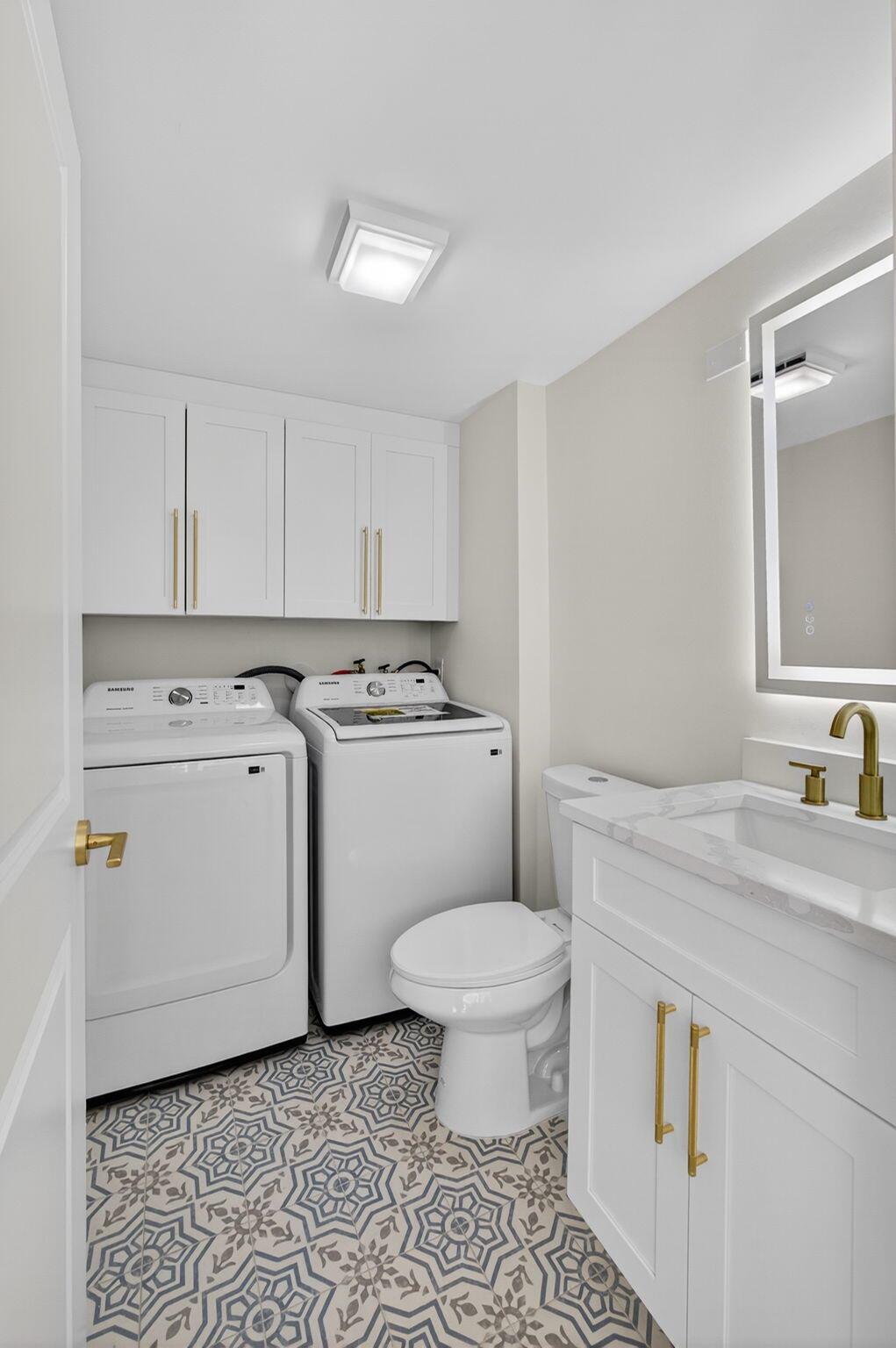 STAMFORD AT THE VILLAGES - Residential