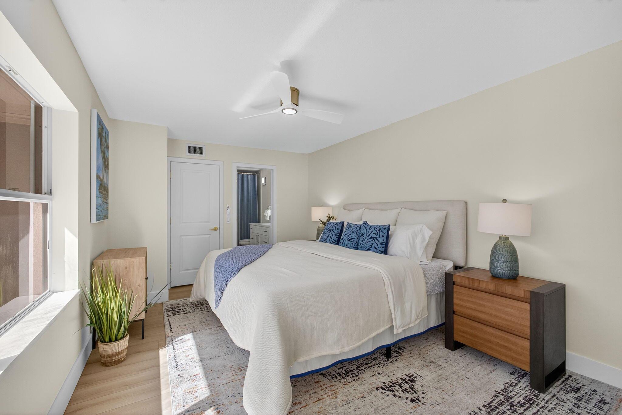 STAMFORD AT THE VILLAGES - Residential