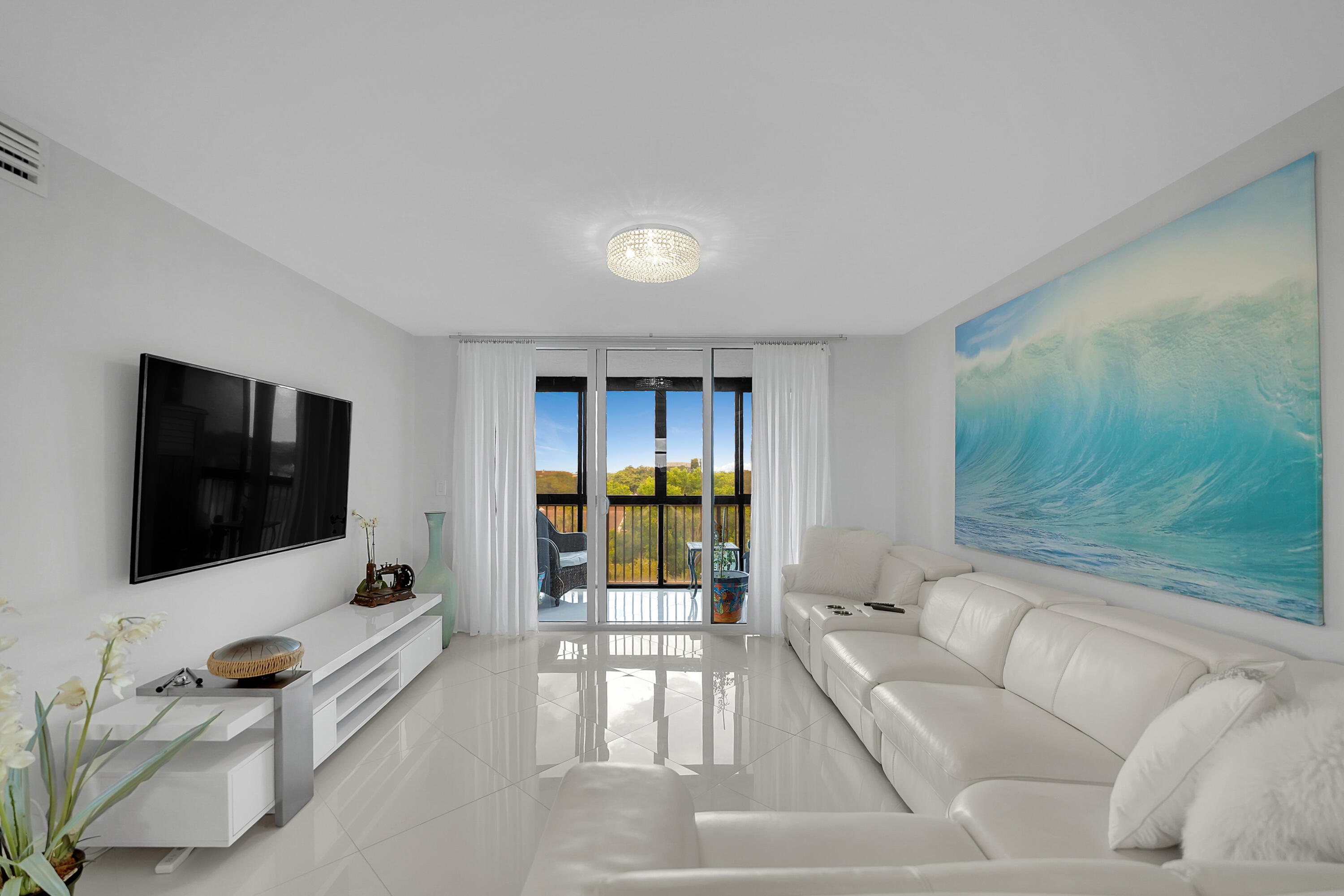 1266 S Military Trail 561