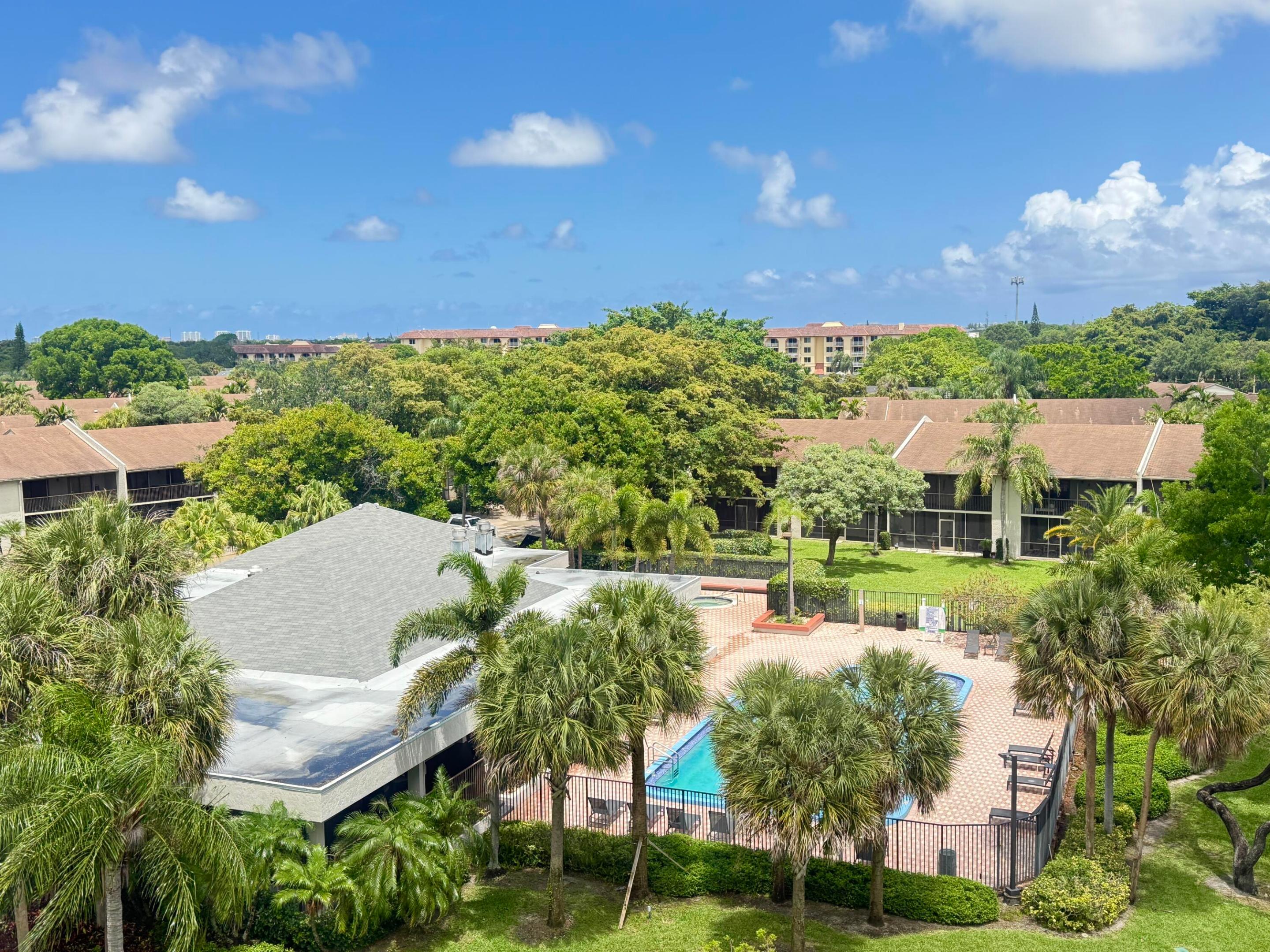 Clearwater of Meadowlakes - Residential