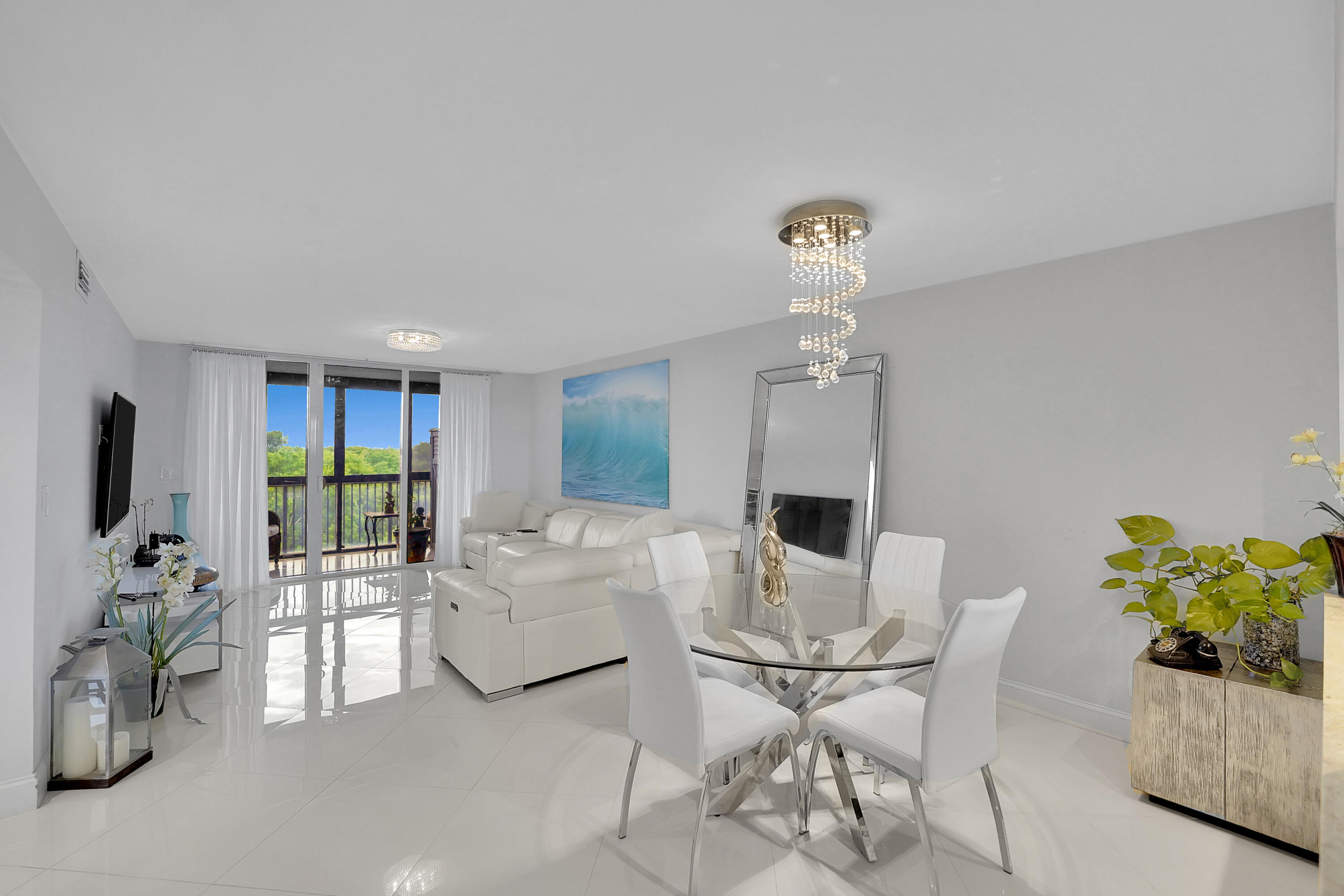 1266 S Military Trail 561
