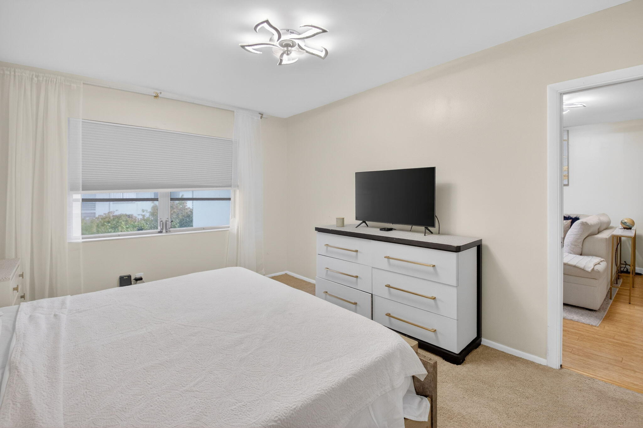 SABAL PINE CONDO - Residential Lease