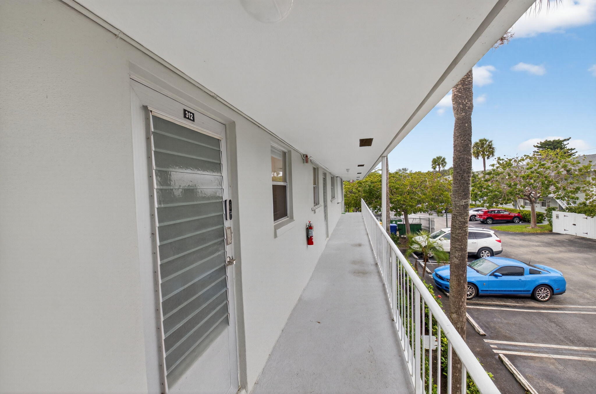 SABAL PINE CONDO - Residential Lease