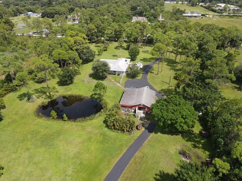 A home in Loxahatchee