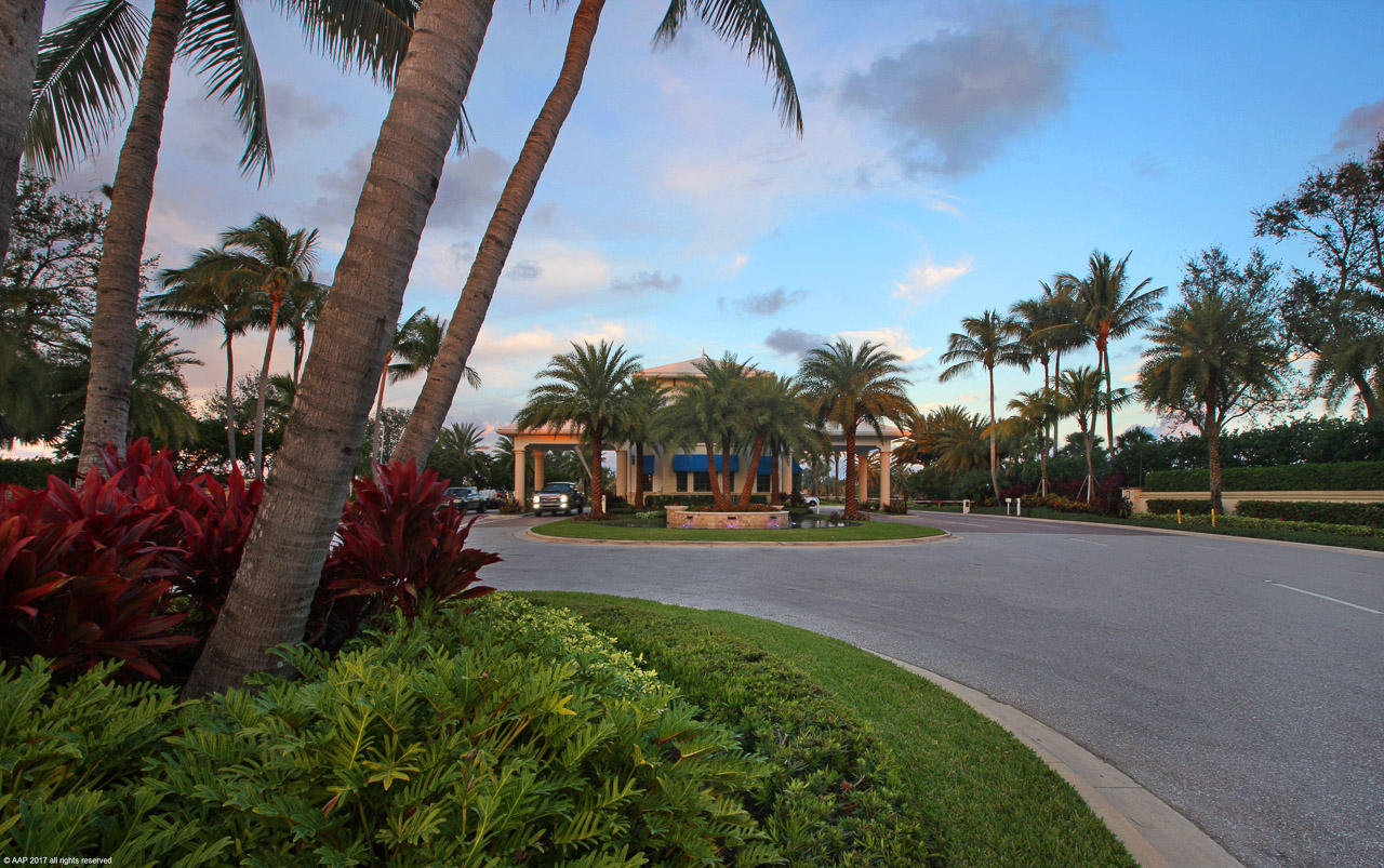 ADMIRALS COVE - Residential