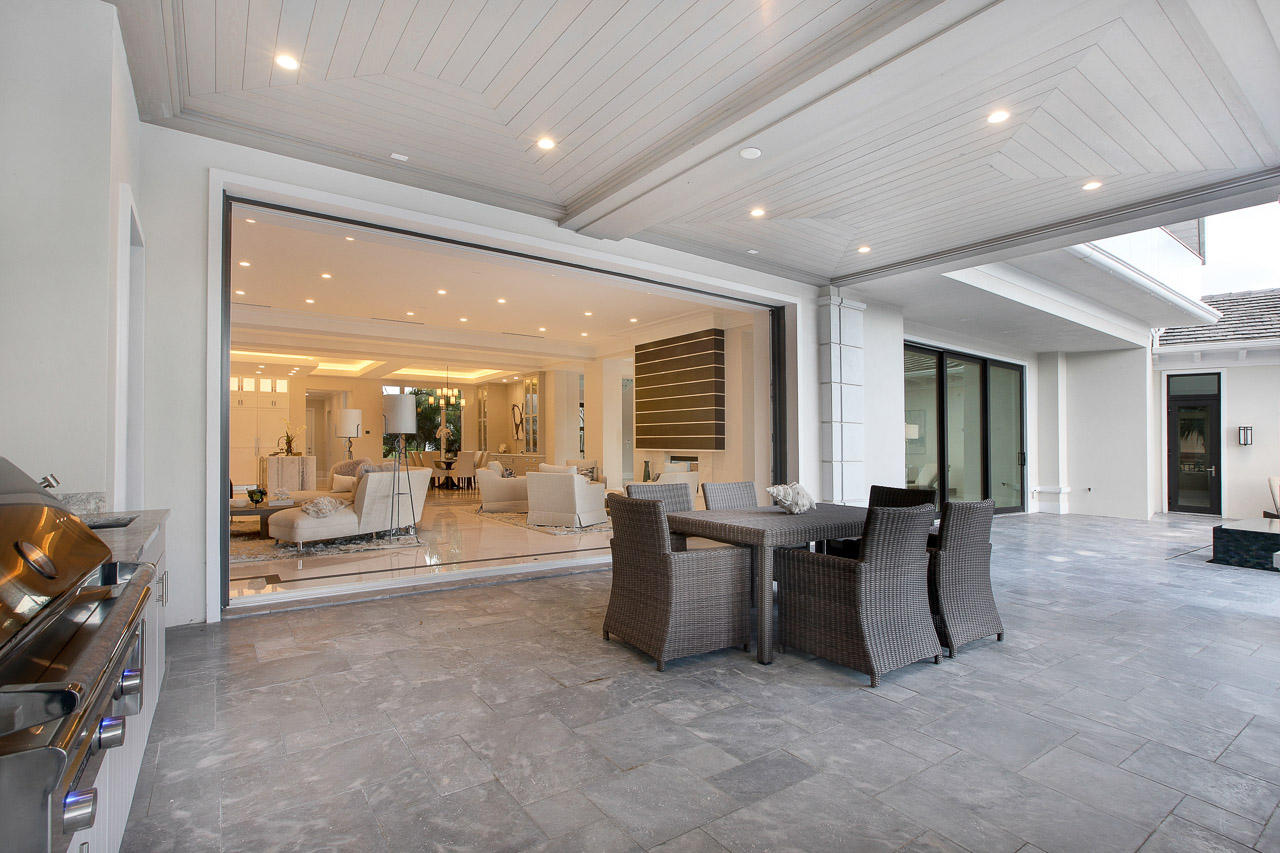 ADMIRALS COVE - Residential