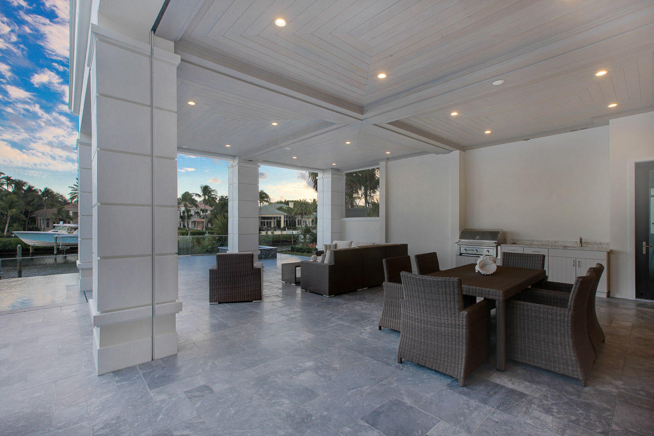 ADMIRALS COVE - Residential