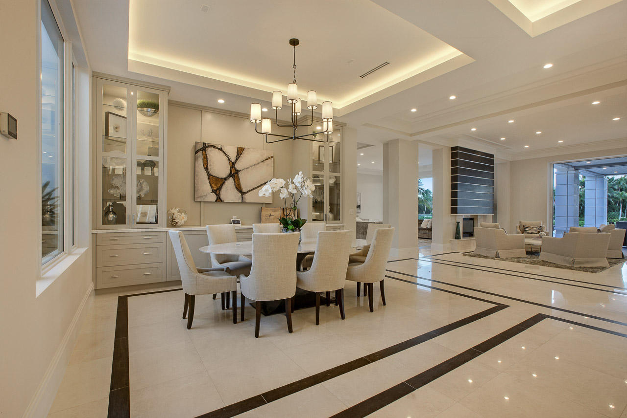 ADMIRALS COVE - Residential