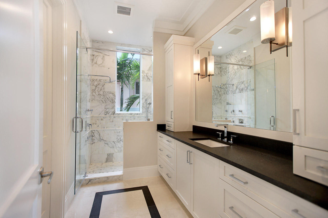 ADMIRALS COVE - Residential