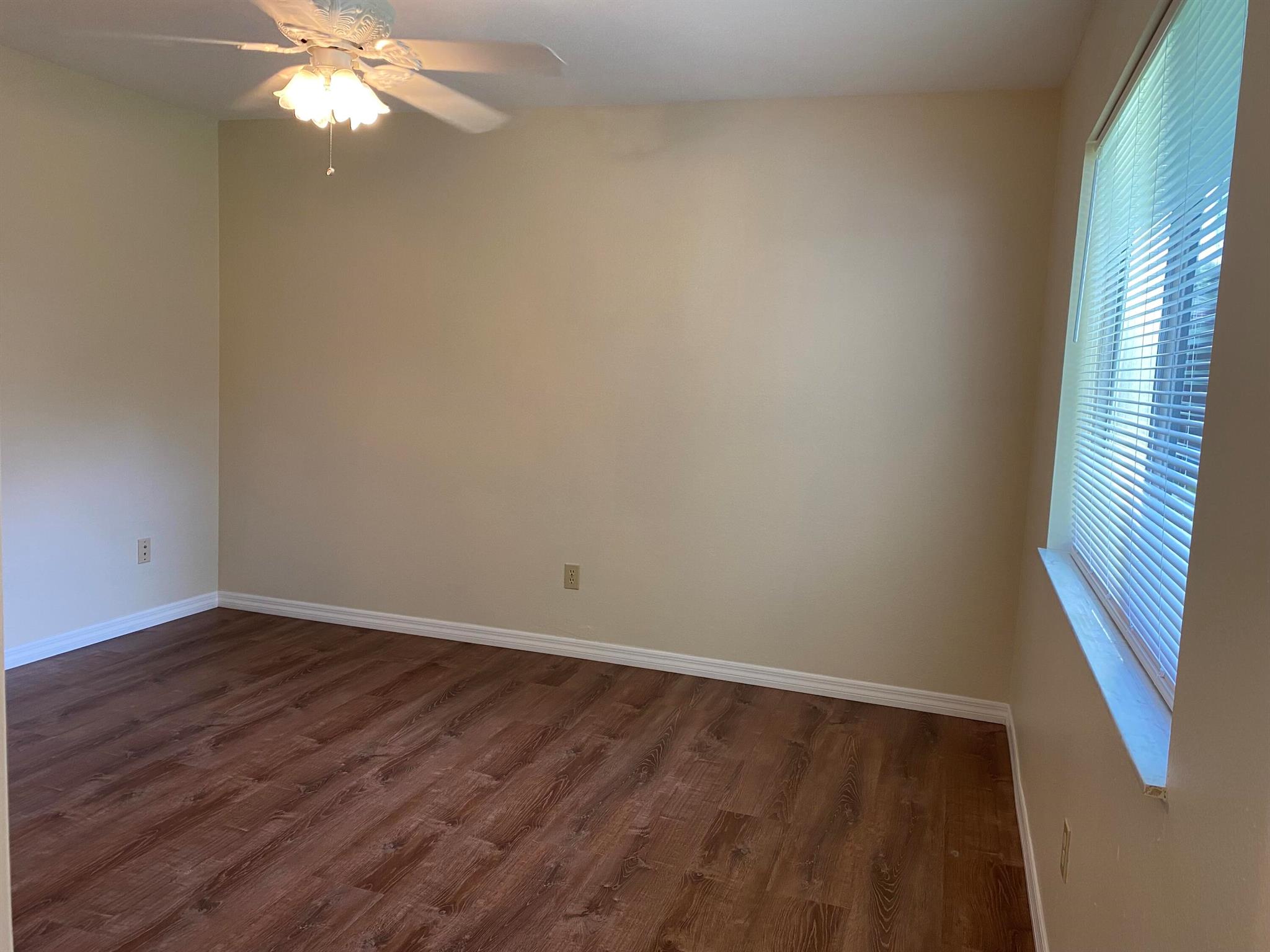 VERO BEACH HIGHLANDS UNIT 5 - Residential