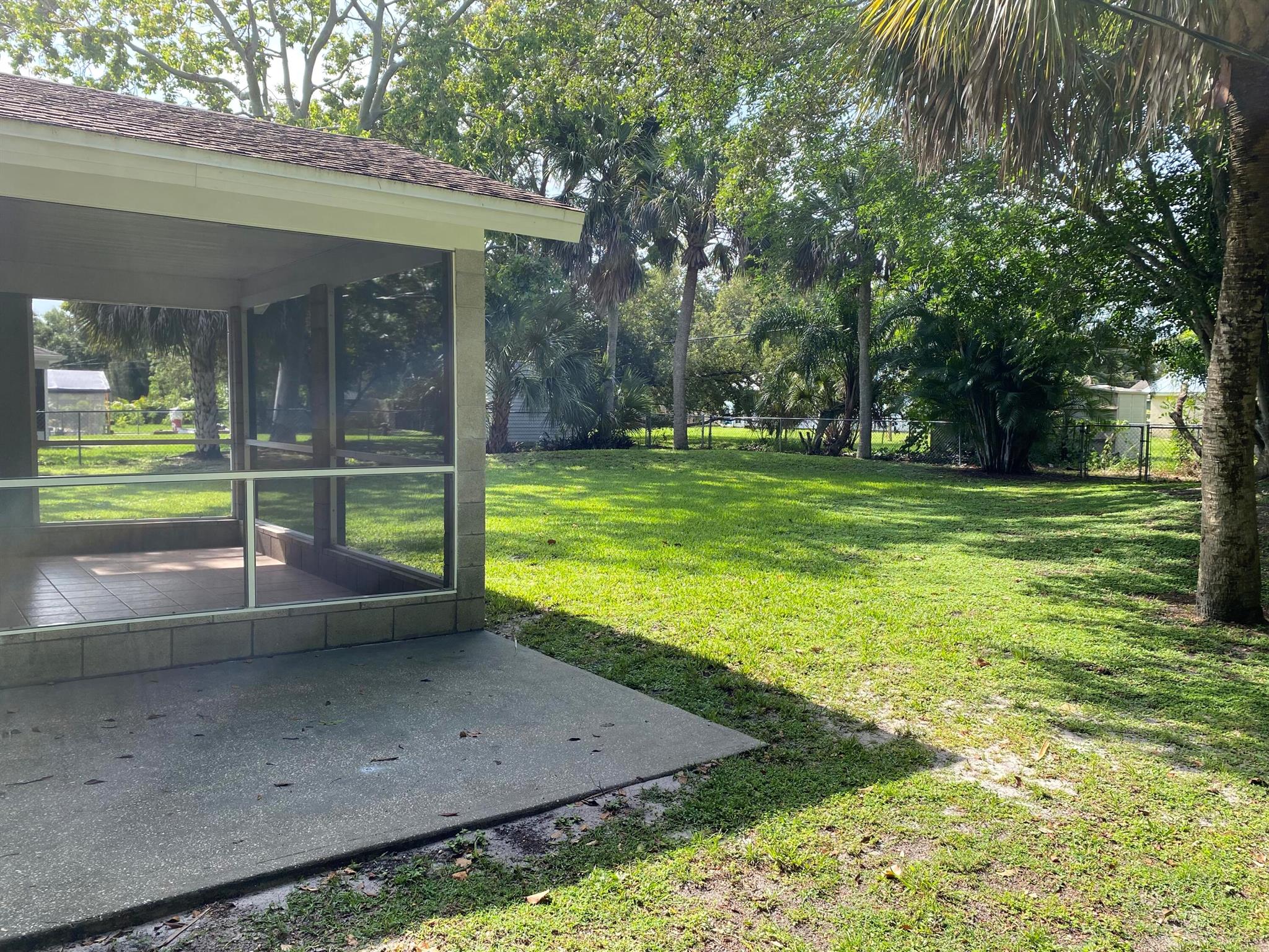 VERO BEACH HIGHLANDS UNIT 5 - Residential