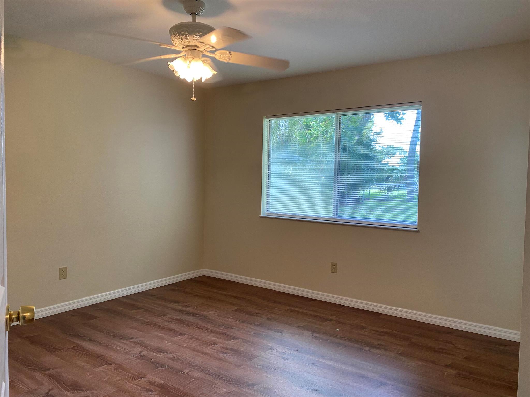 VERO BEACH HIGHLANDS UNIT 5 - Residential