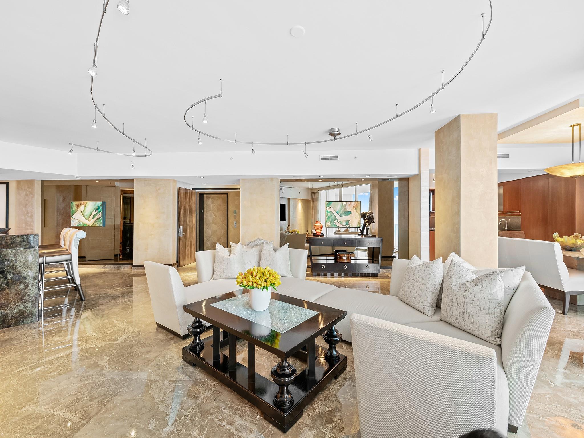 Las Olas River House - Residential