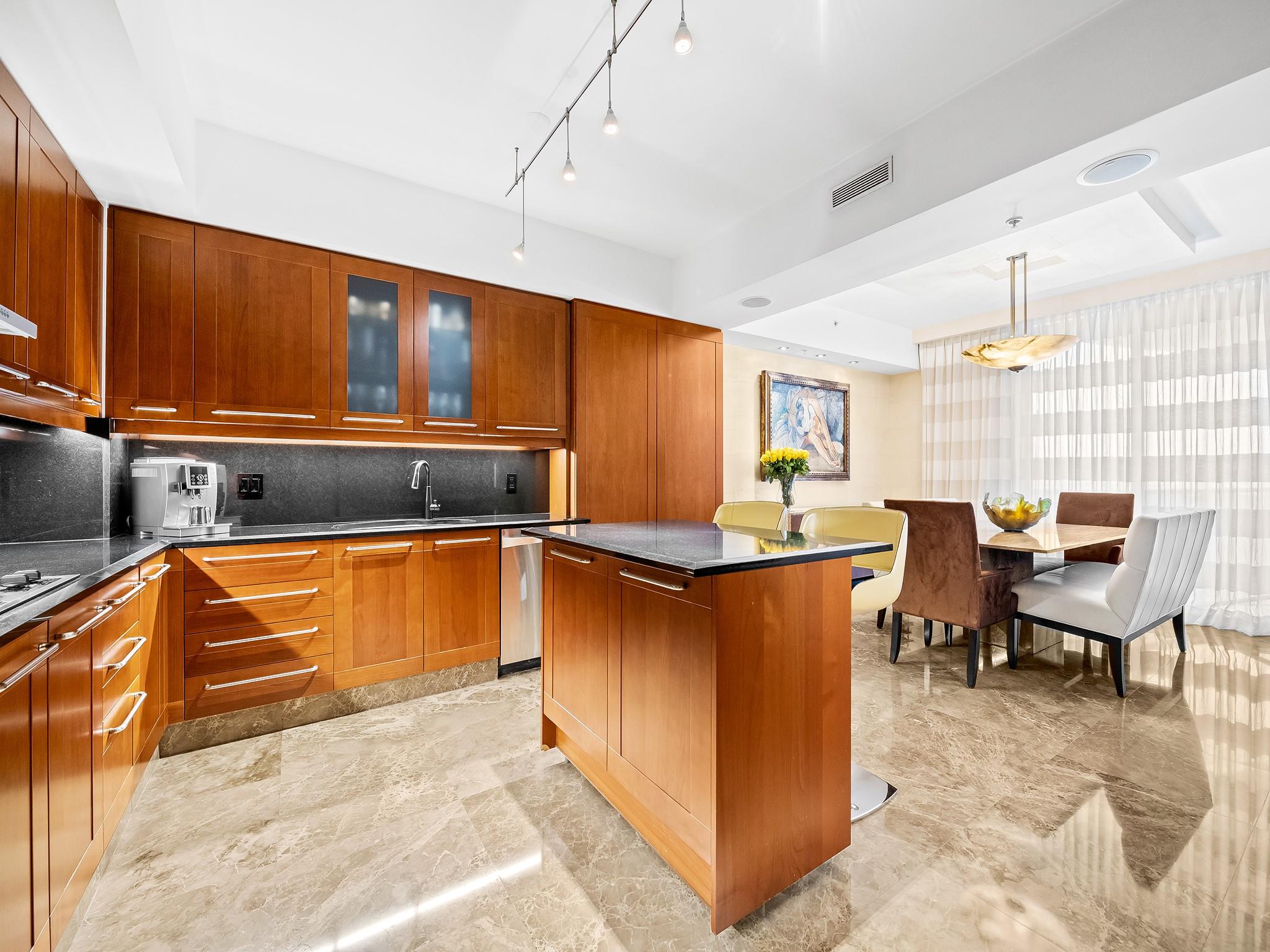 Las Olas River House - Residential