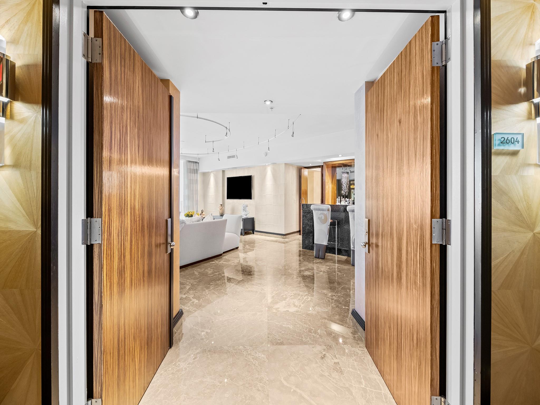 Las Olas River House - Residential