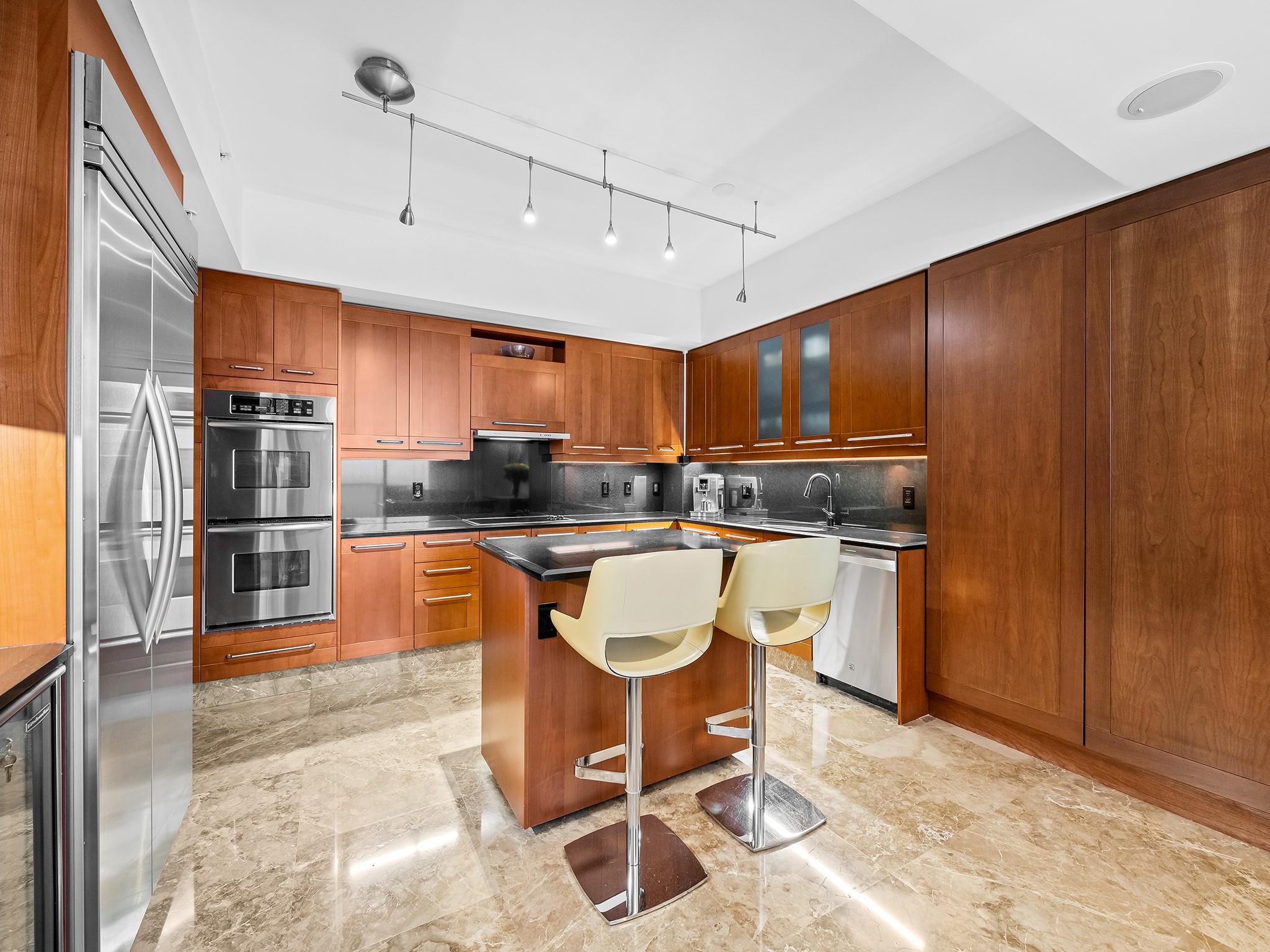 Las Olas River House - Residential