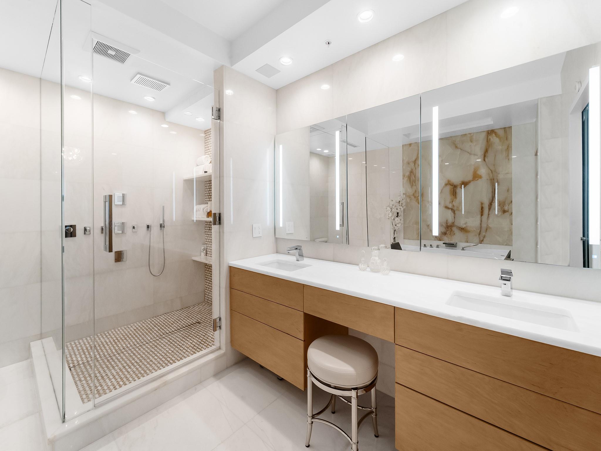 Las Olas River House - Residential