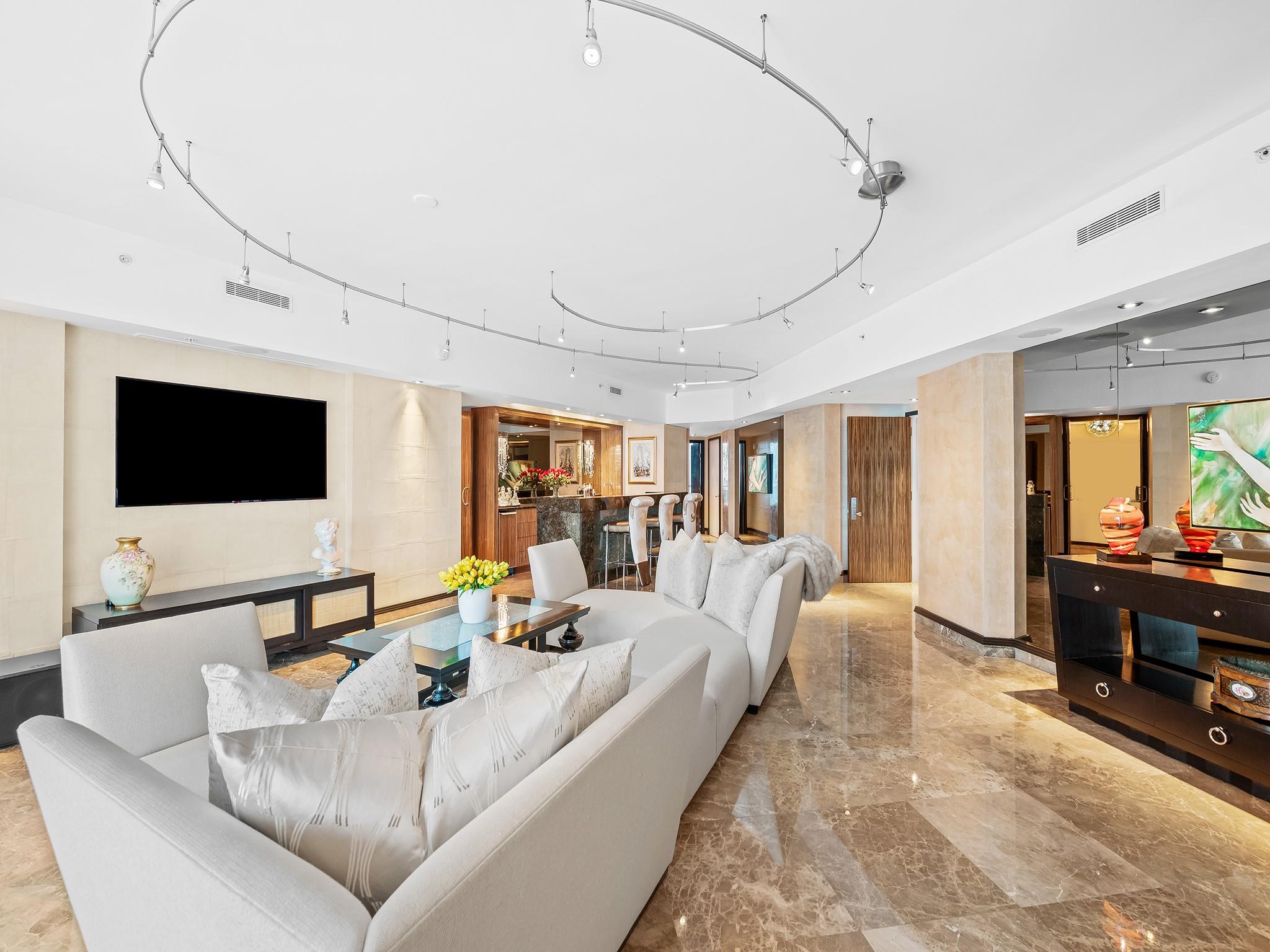 Las Olas River House - Residential