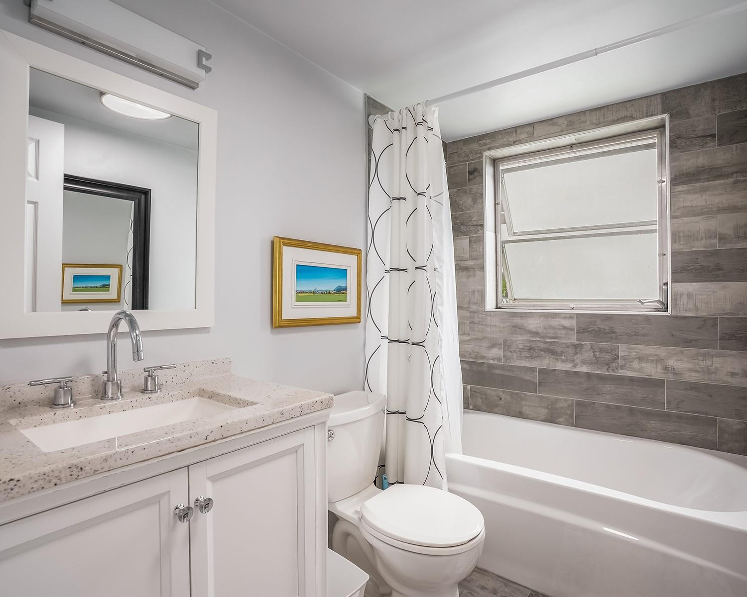 Hillcrest Country Club - Residential