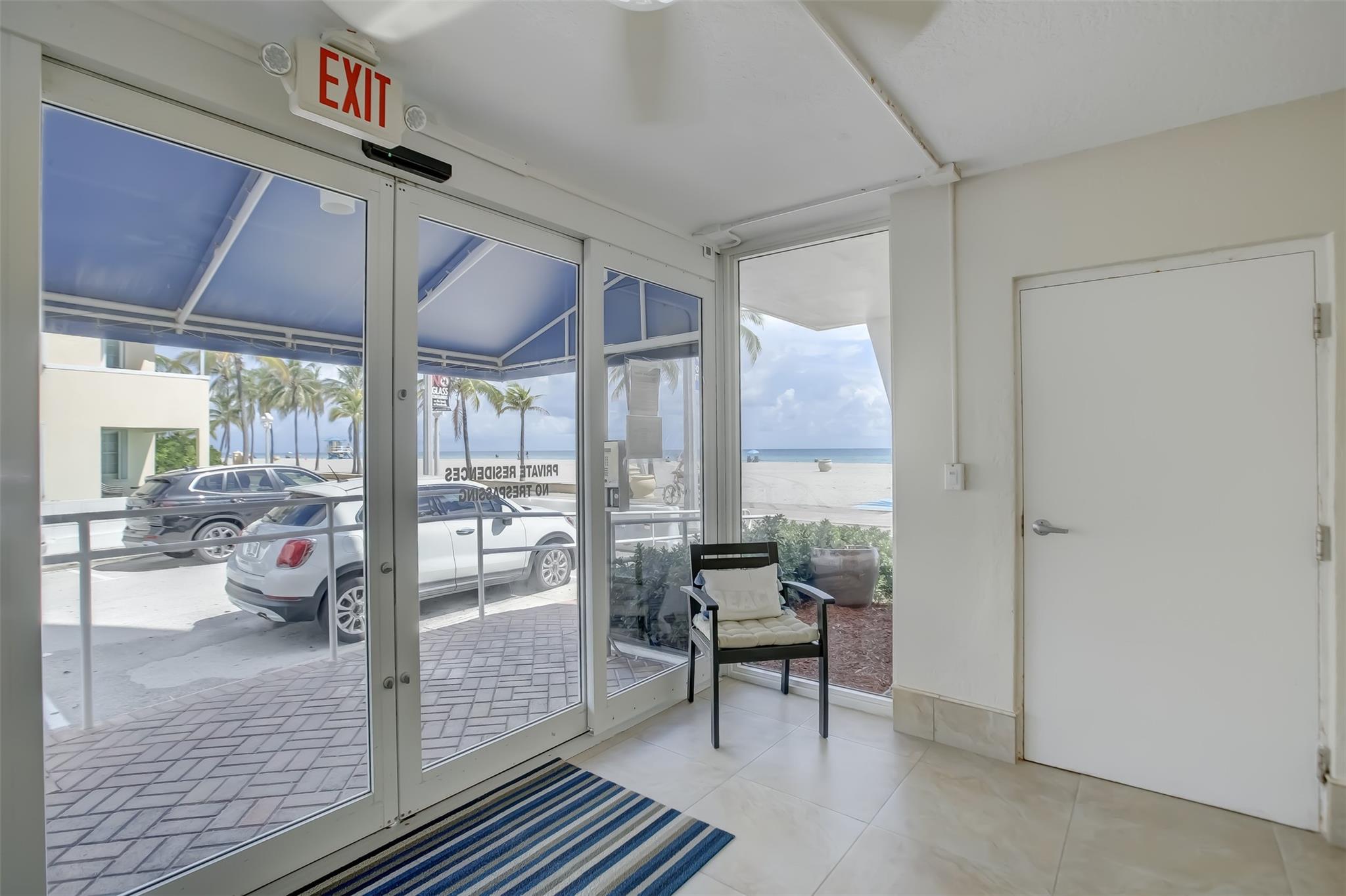 Mainsail Condominium - Residential Lease