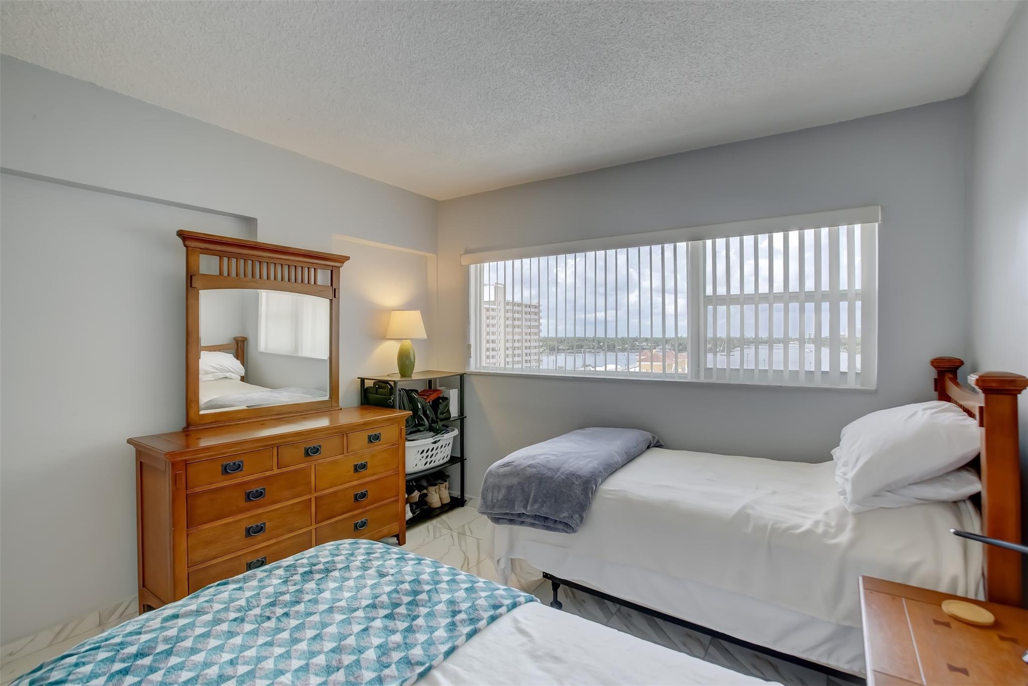 Mainsail Condominium - Residential Lease