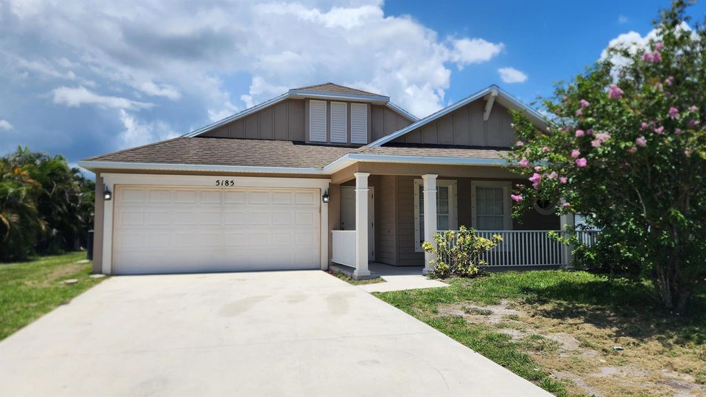 Photo of 5185 NW Aljo Circle, Port Saint Lucie, FL 34986 (MLS # R11090426)