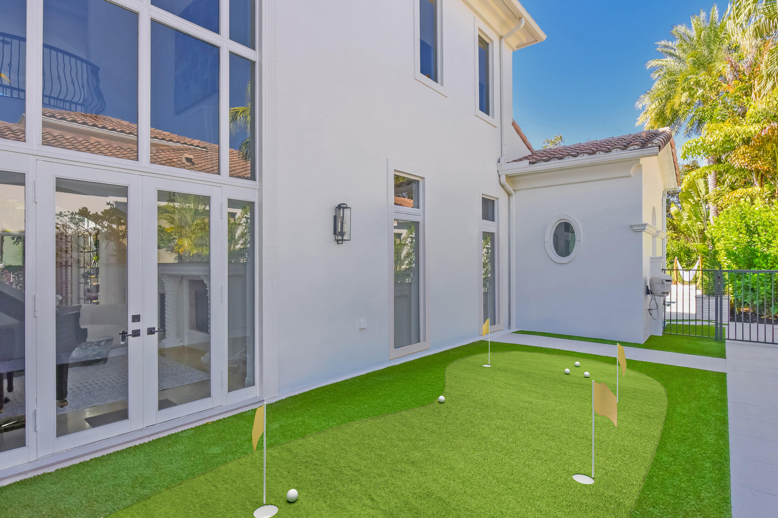 OLD PALM - Residential