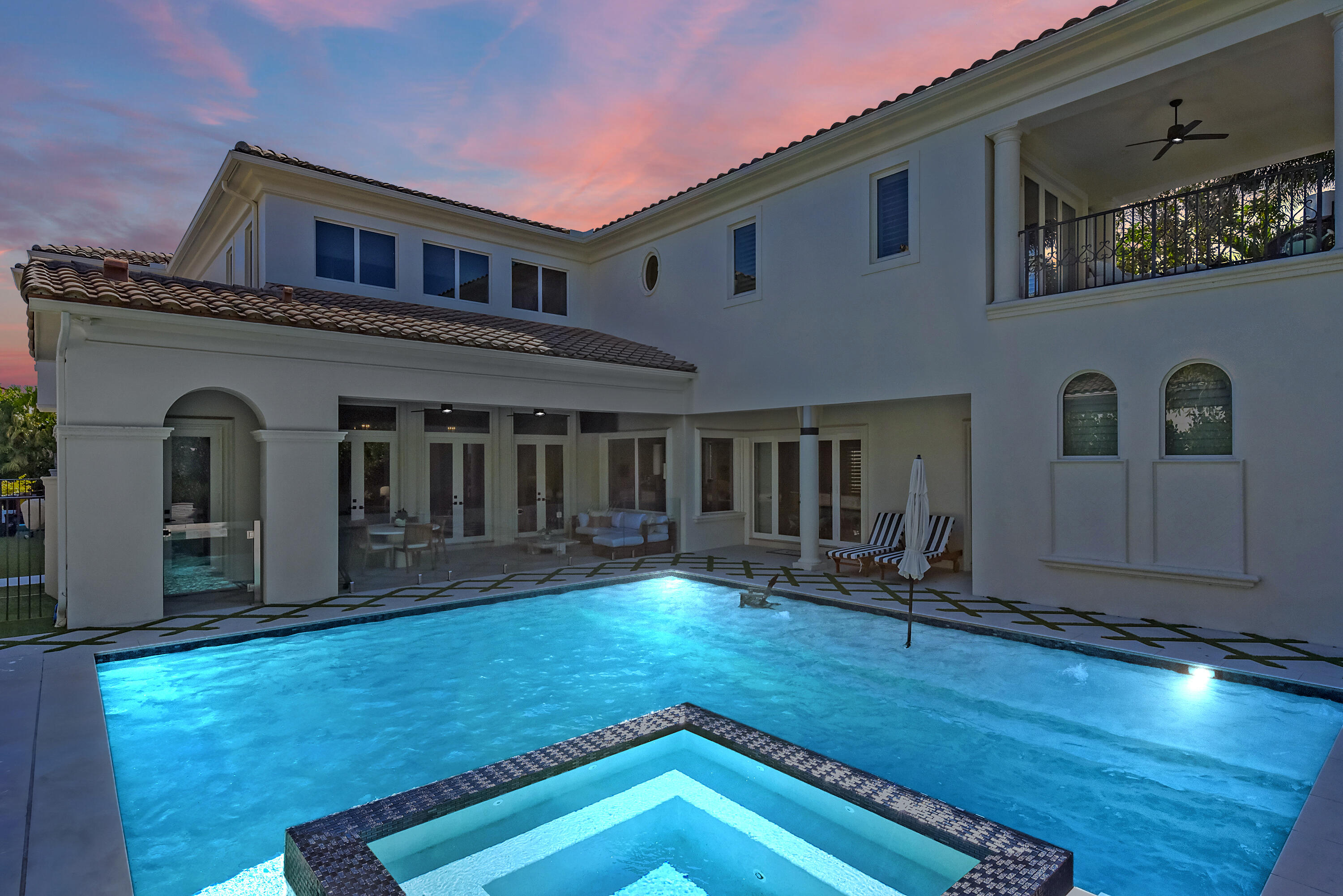 OLD PALM - Residential