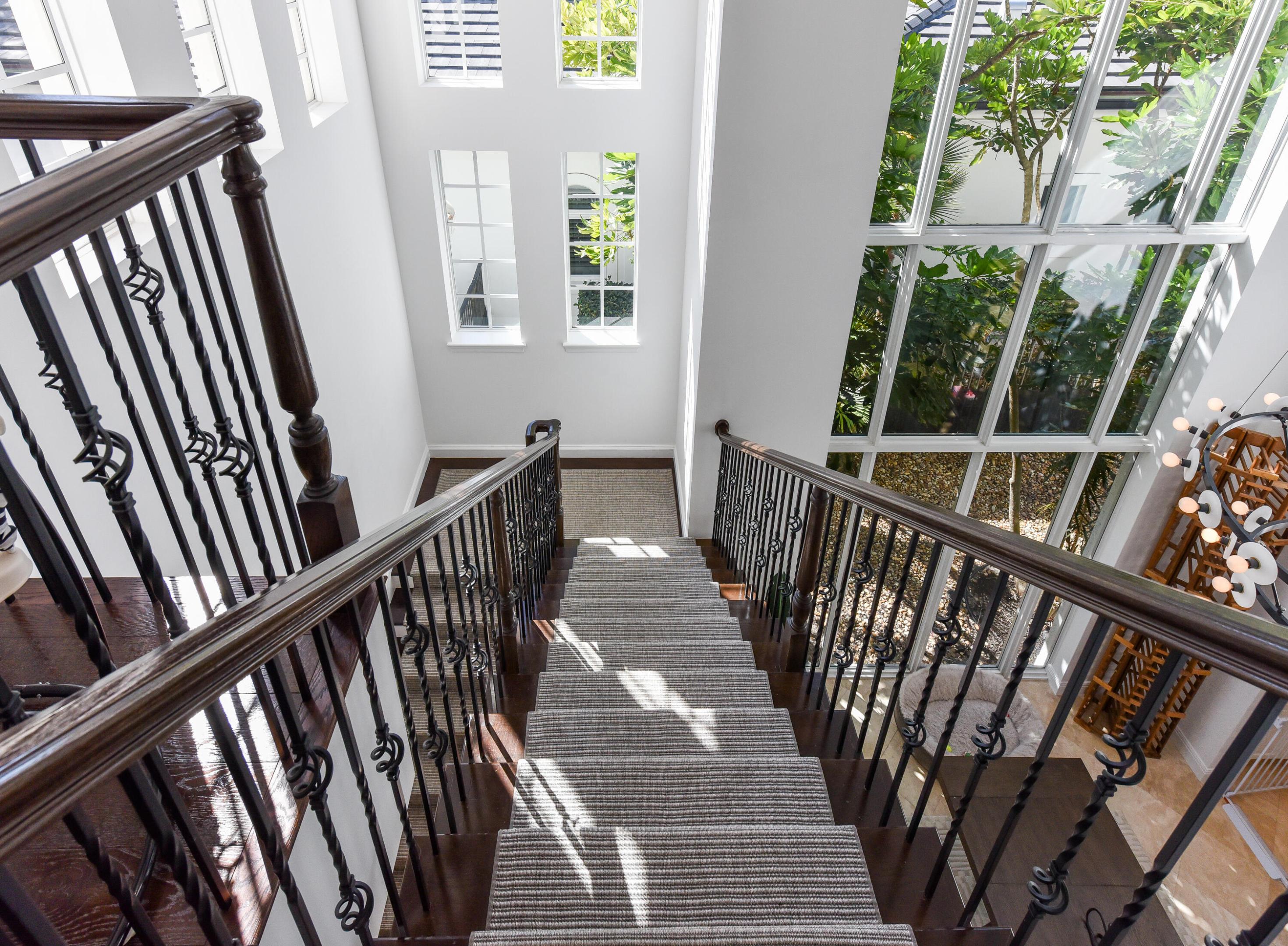 OLD PALM - Residential