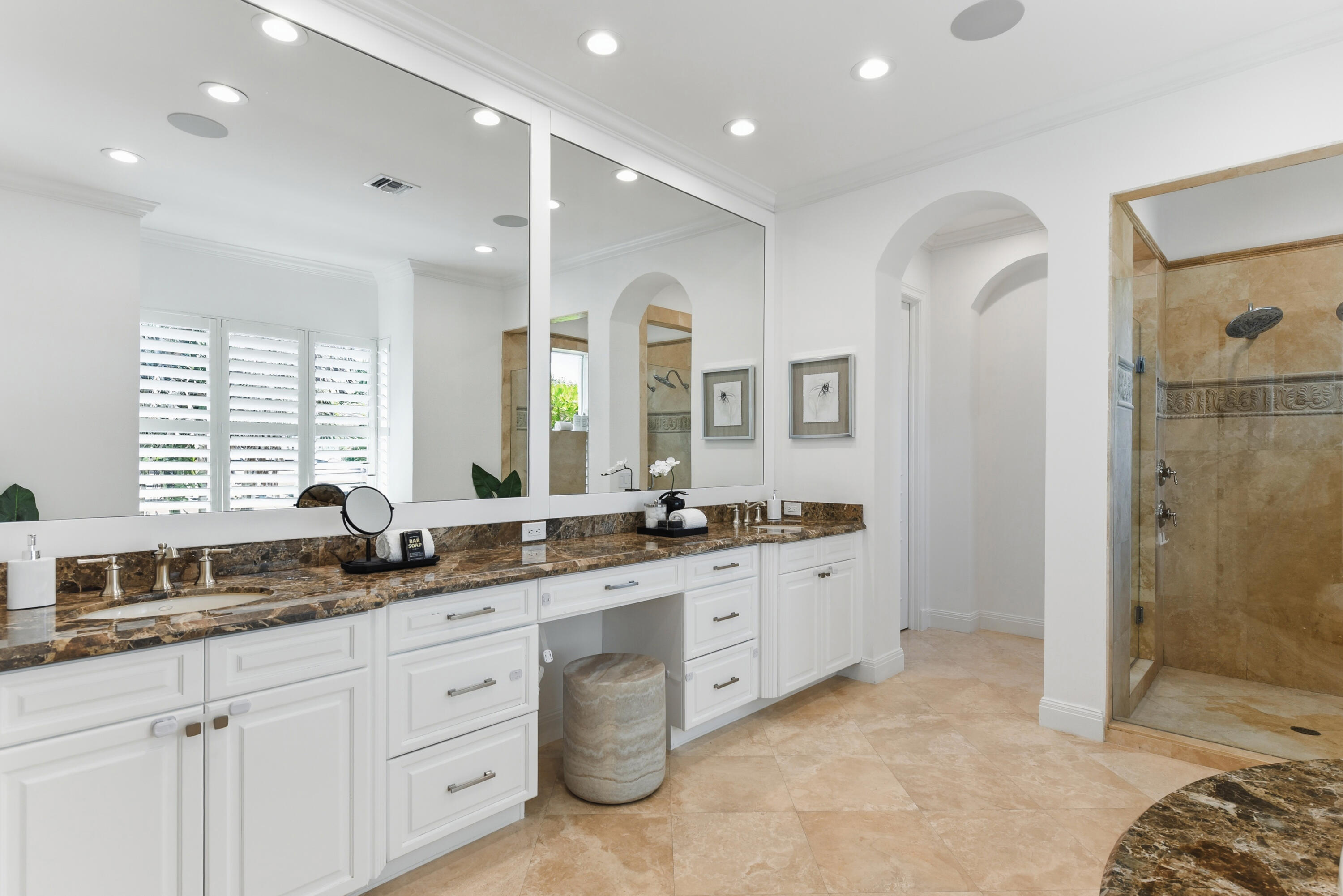 OLD PALM - Residential