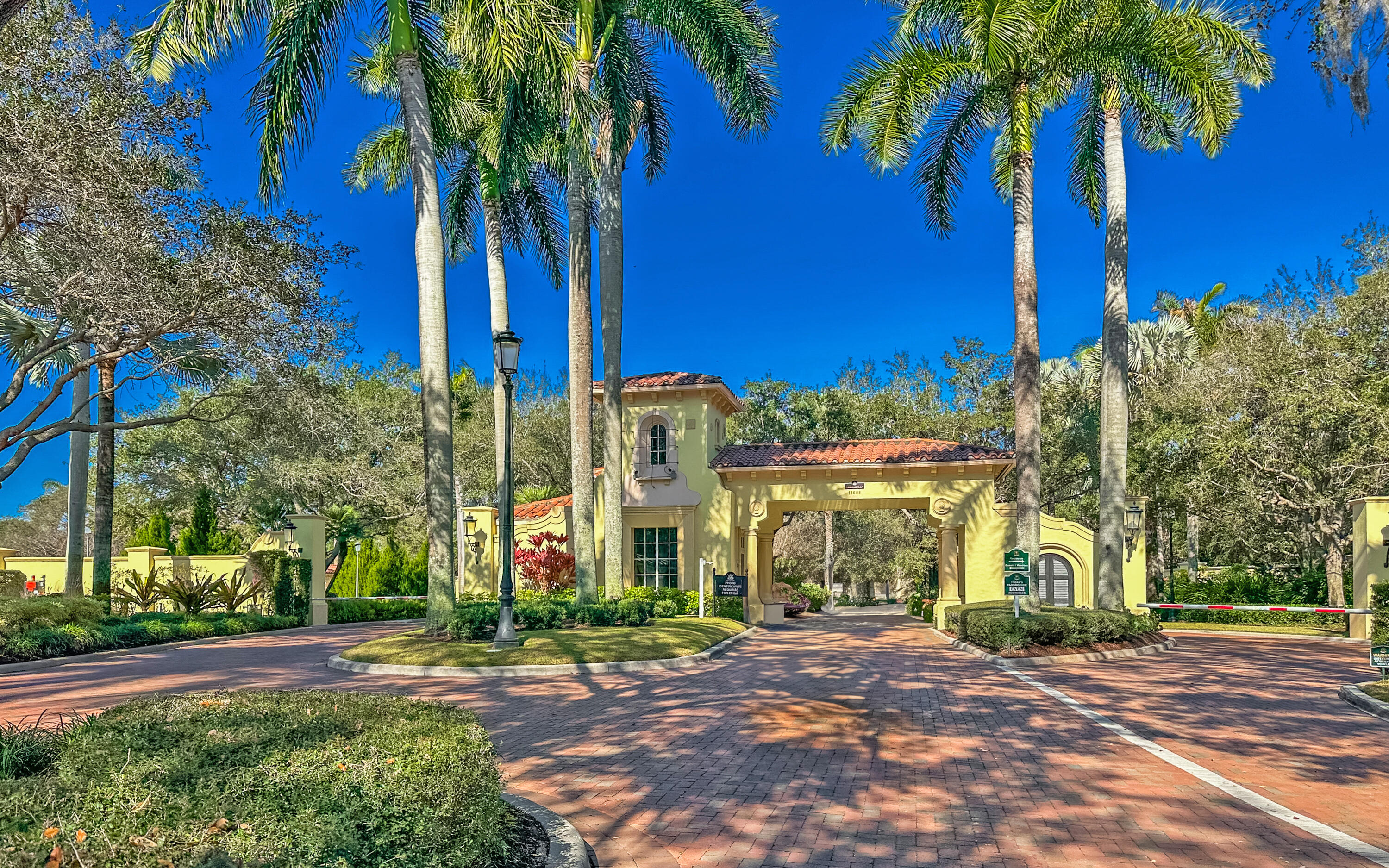 OLD PALM - Residential