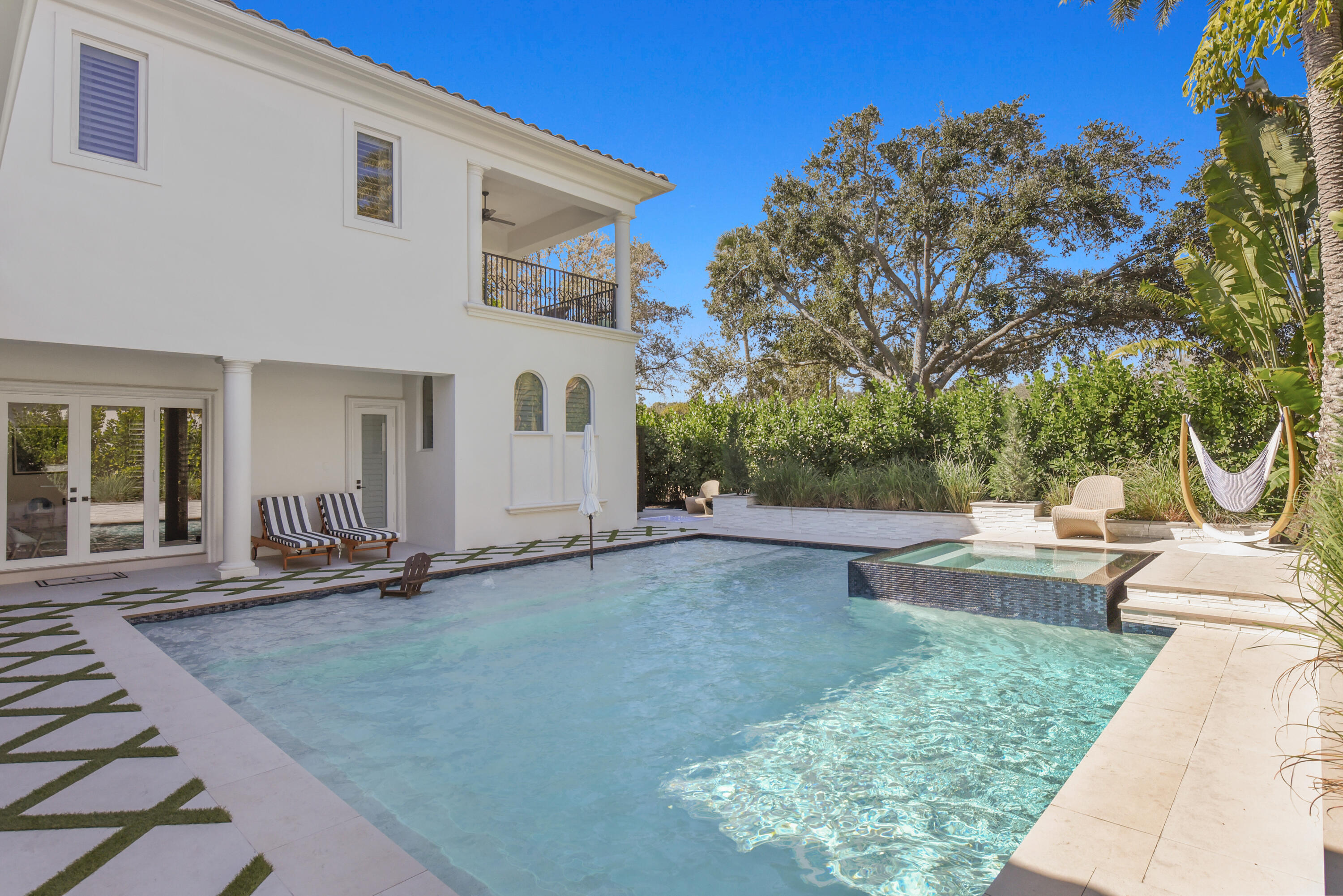 OLD PALM - Residential