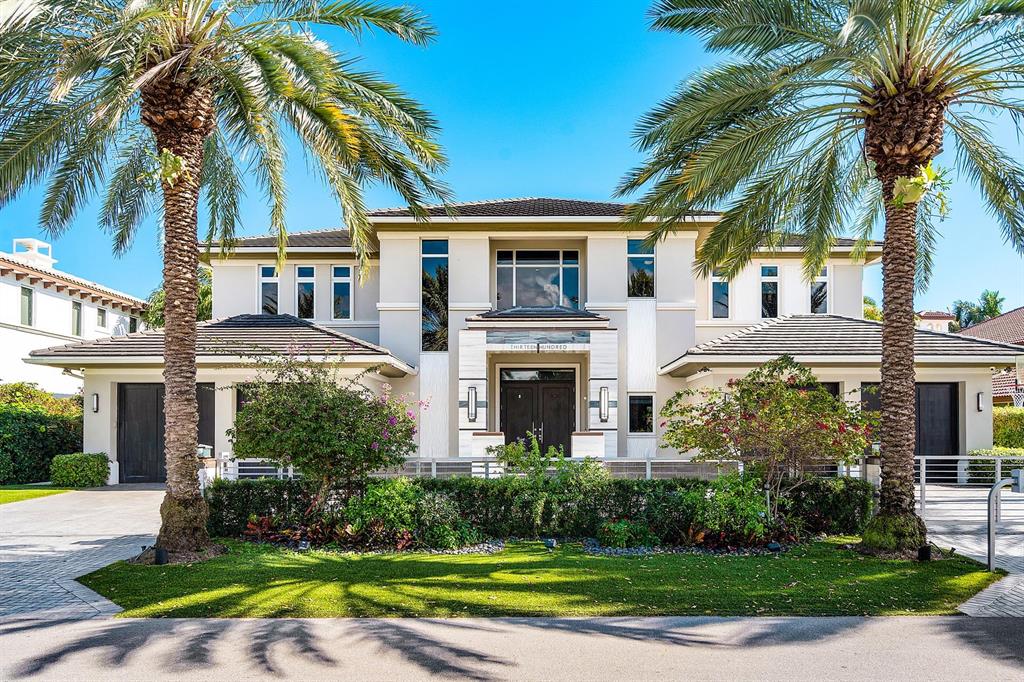 ROYAL PALM YACHT & COUNTRY CLUB - Residential