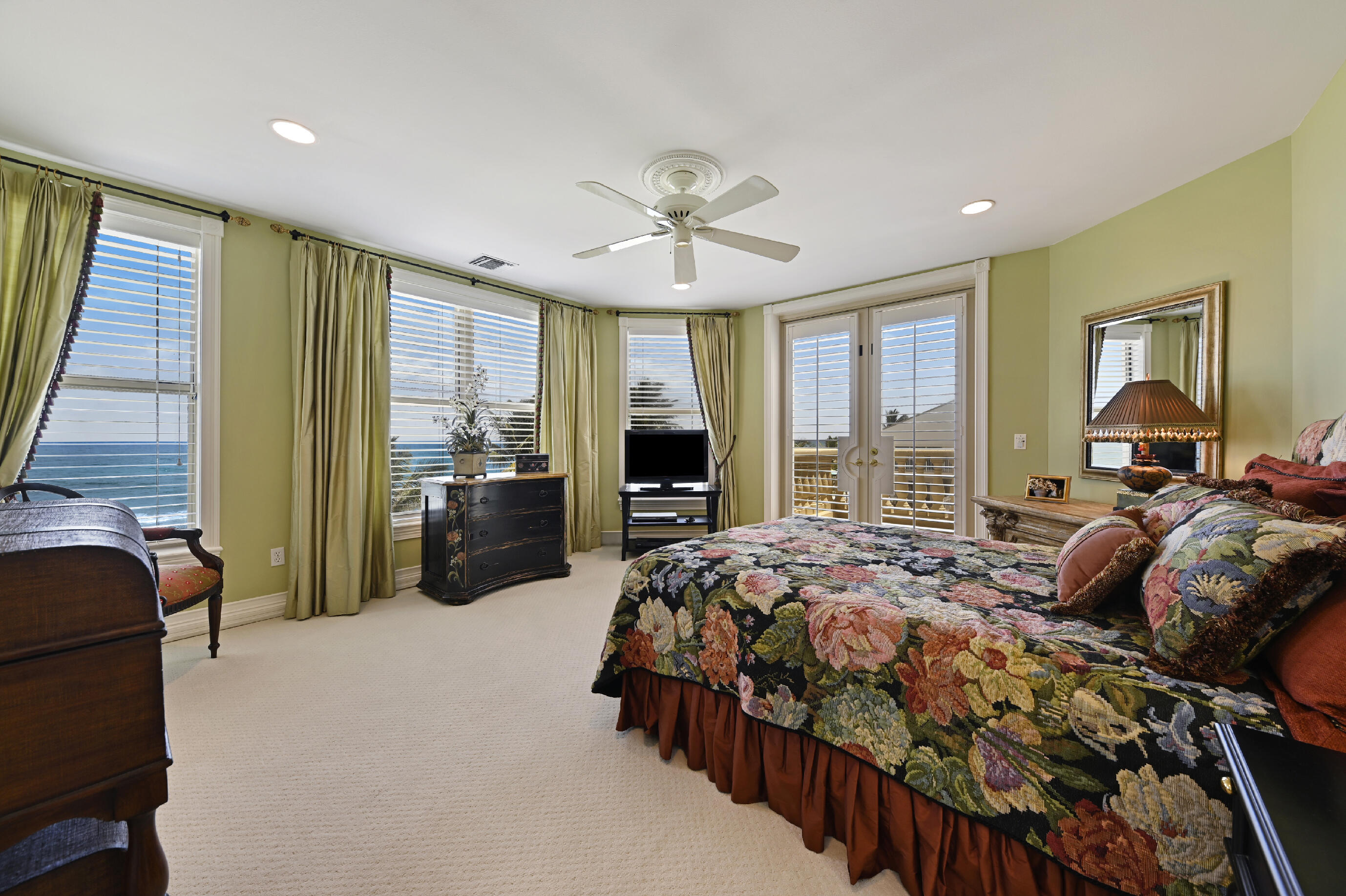 ISLE DE LA MAISON - Residential