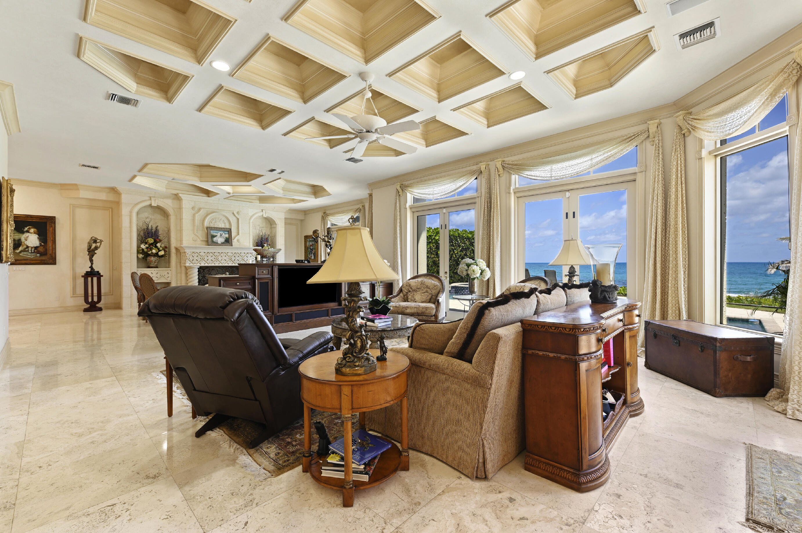 ISLE DE LA MAISON - Residential